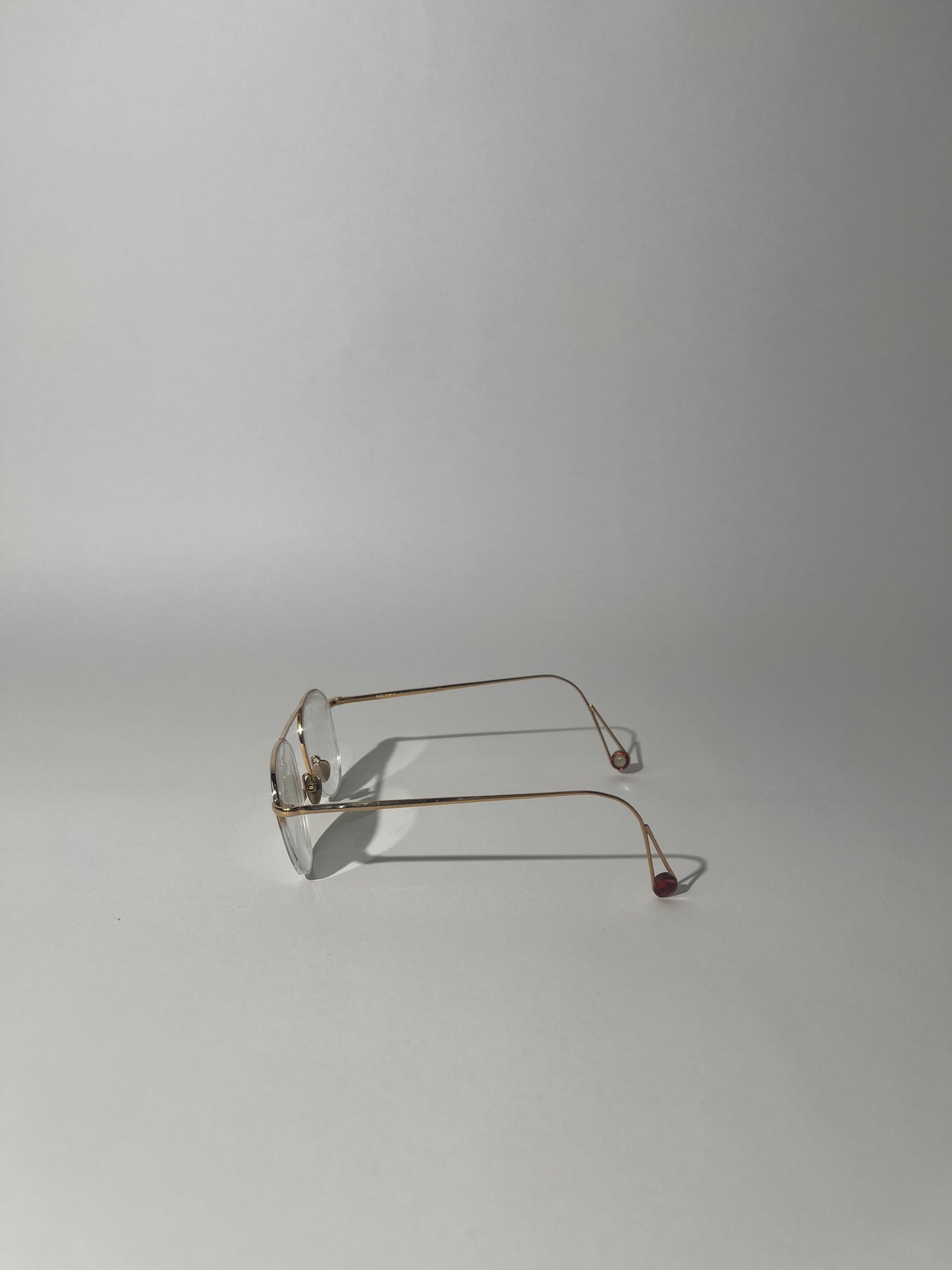 Gold Wire Voltaire Champagne Glasses