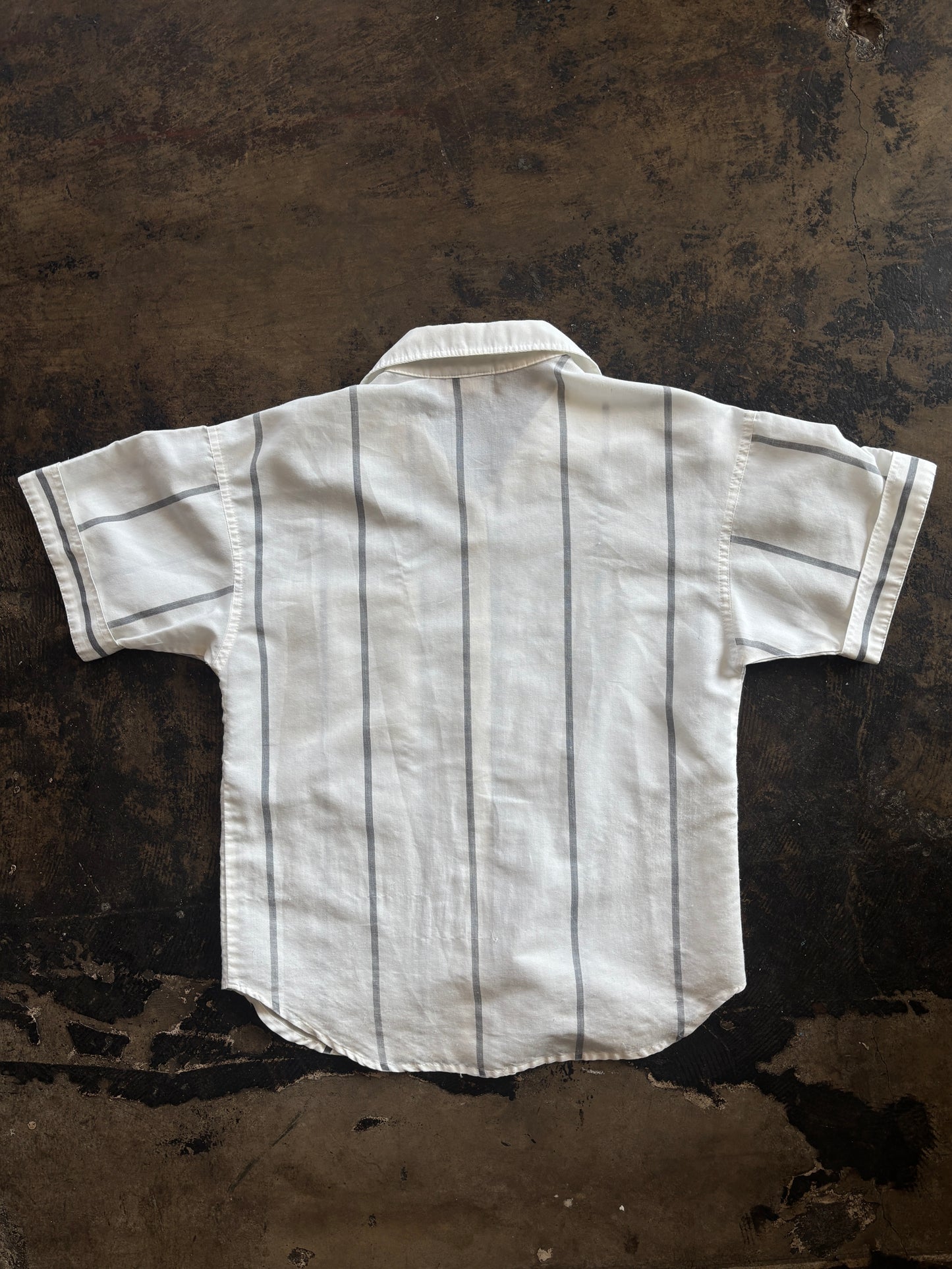 Gray Striped Pocket Front Short Sleeve Blouse