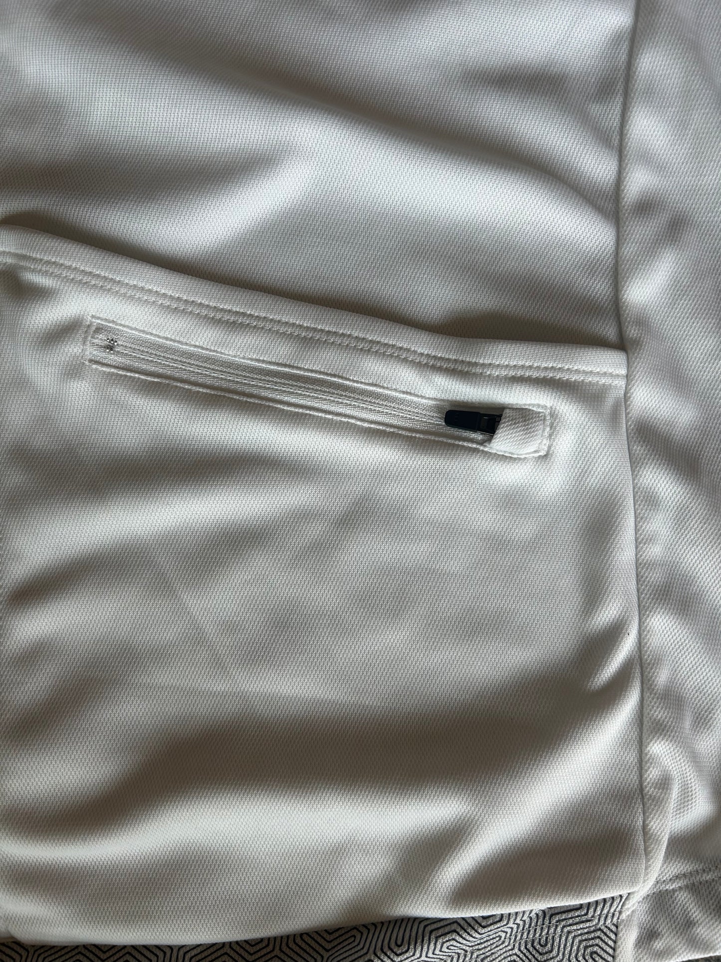 White Pearl Izumi Full Zip Cycling Shirt