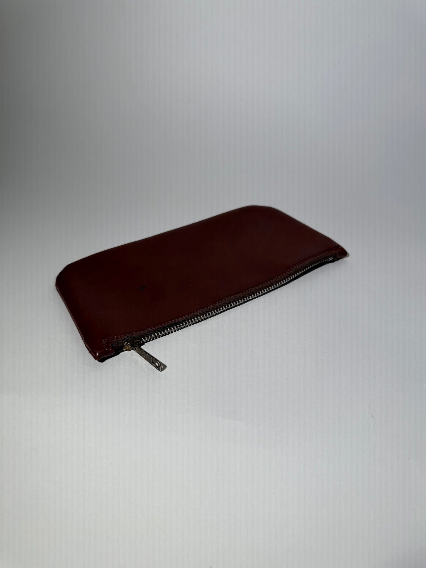 Flat Brown Leather Zipper Pouch