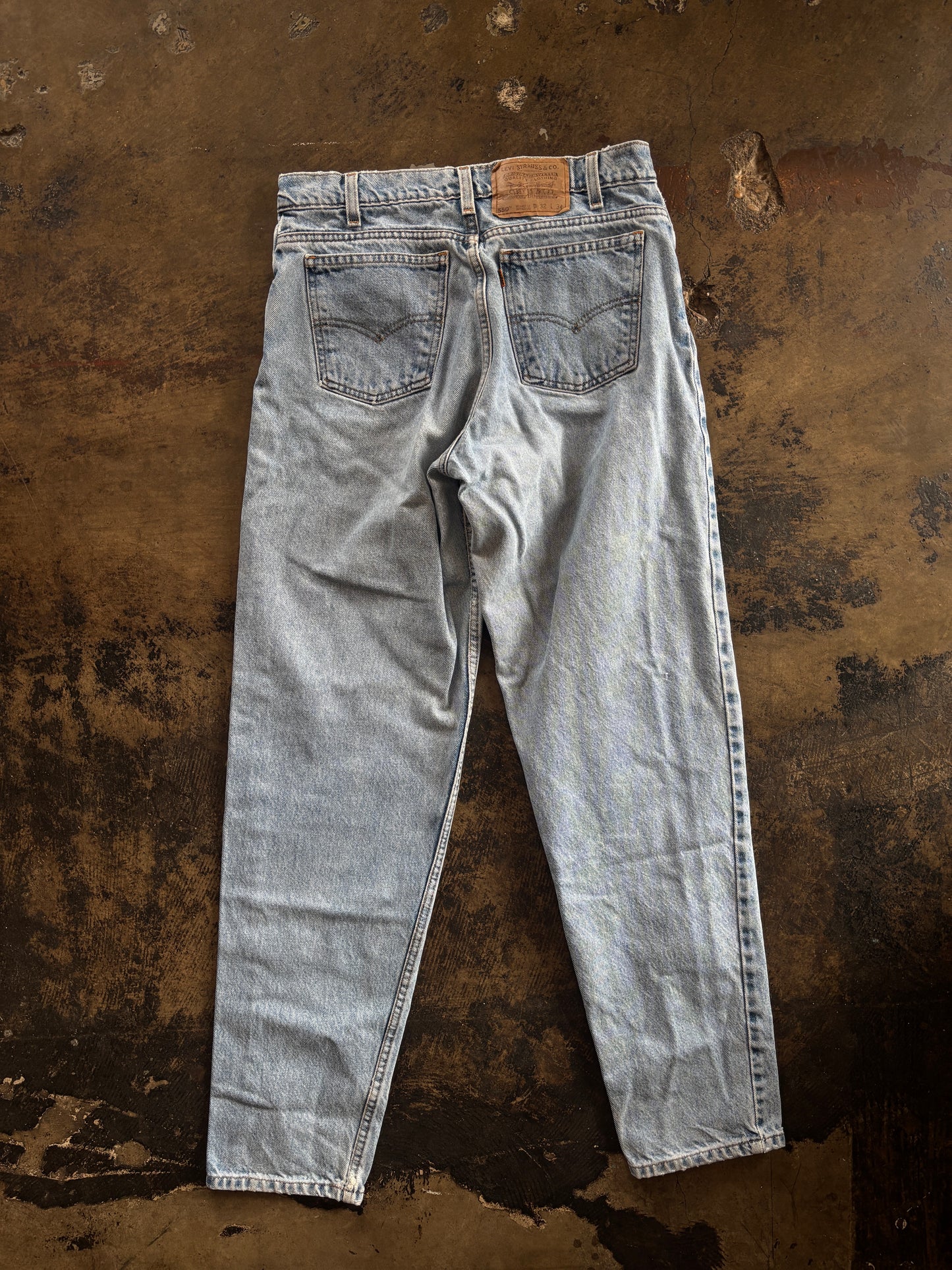 Levi Medium Wash 550