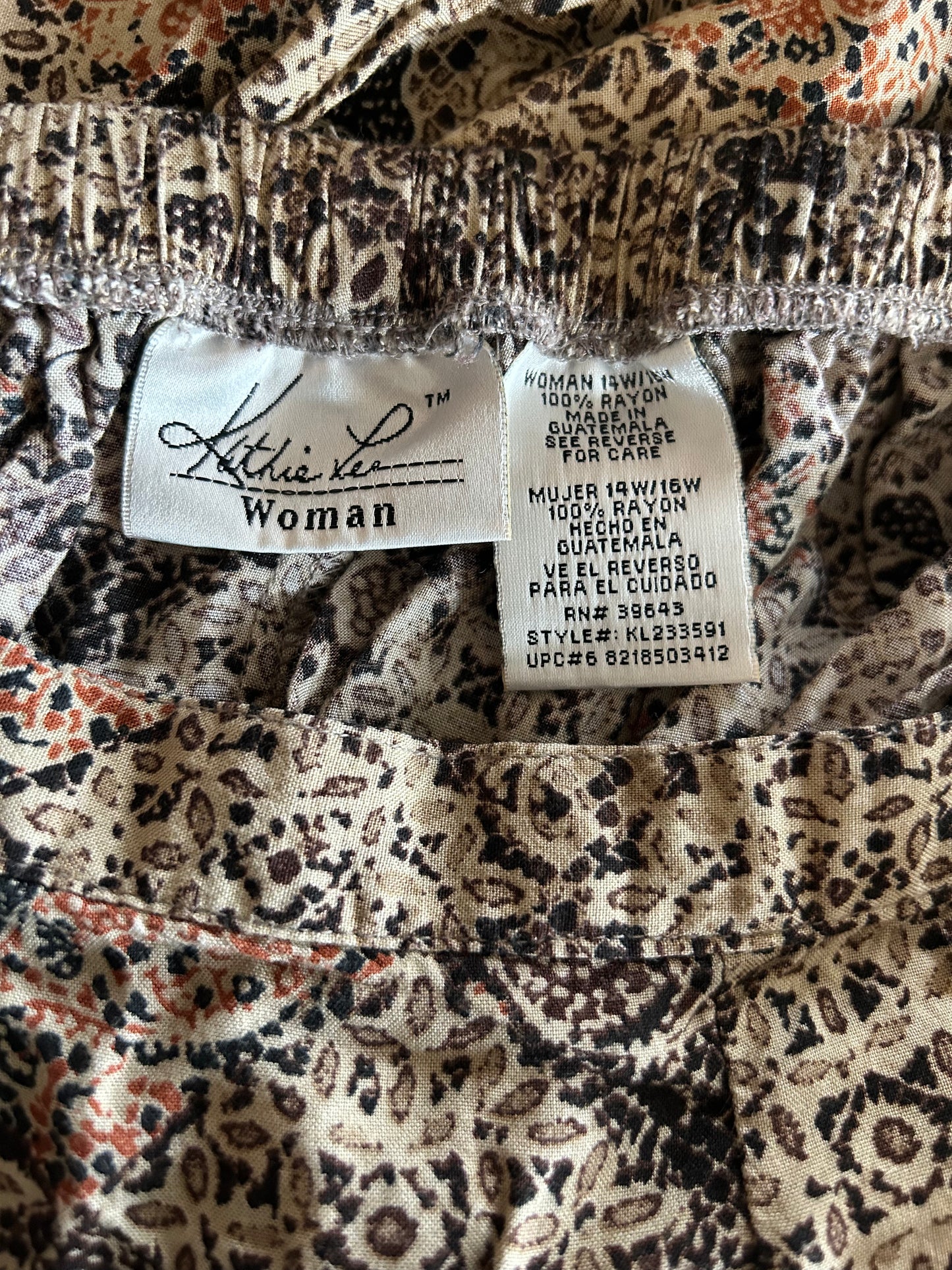 Kathie Lee Woman Brown Patterned Skort