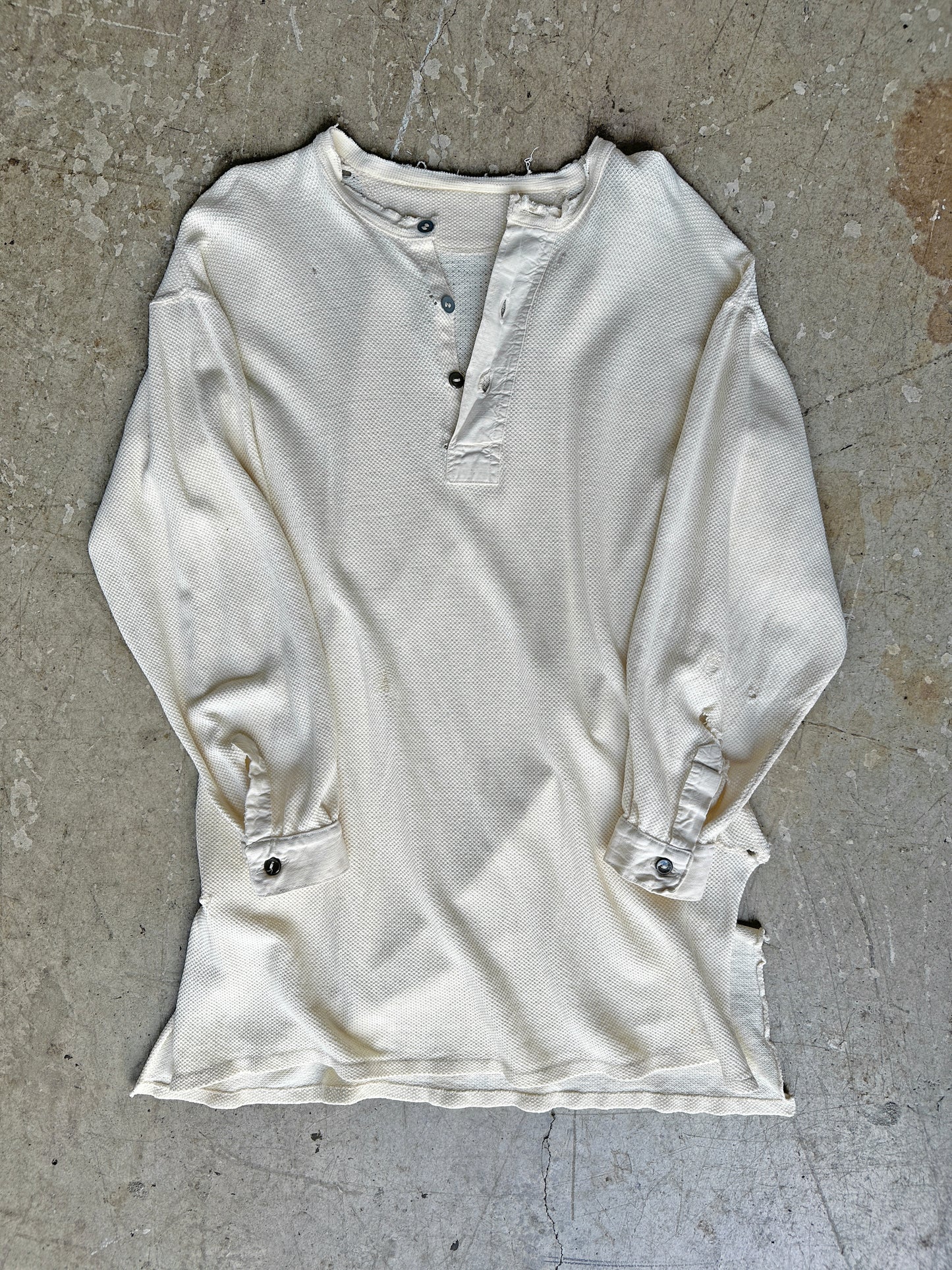 Thrashed Henley Thermal
