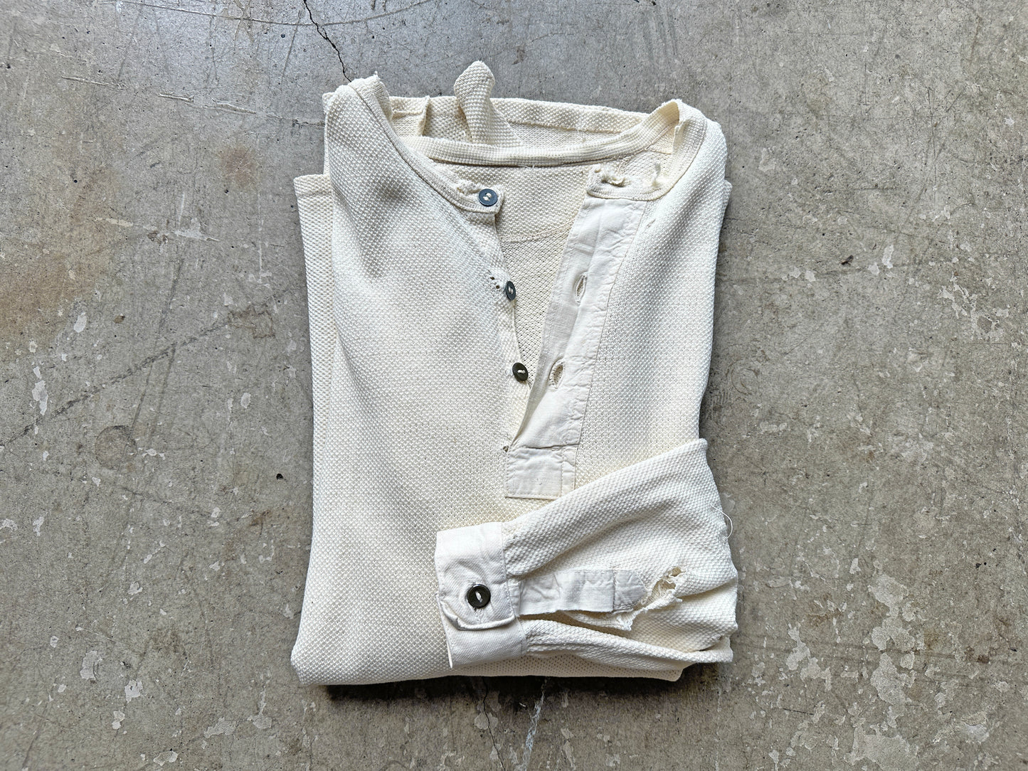 Thrashed Henley Thermal