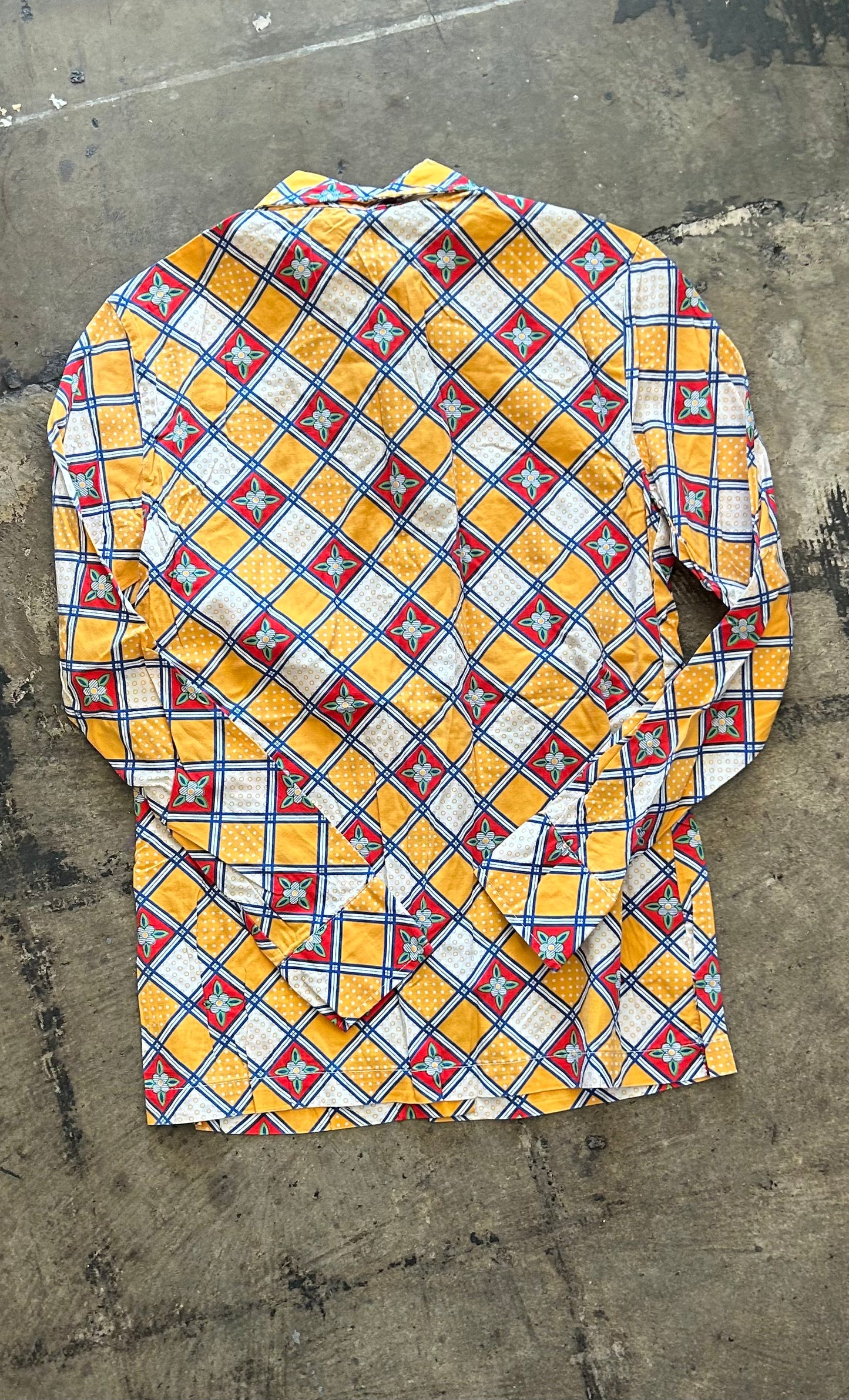 Primary Floral Pattern Button Up