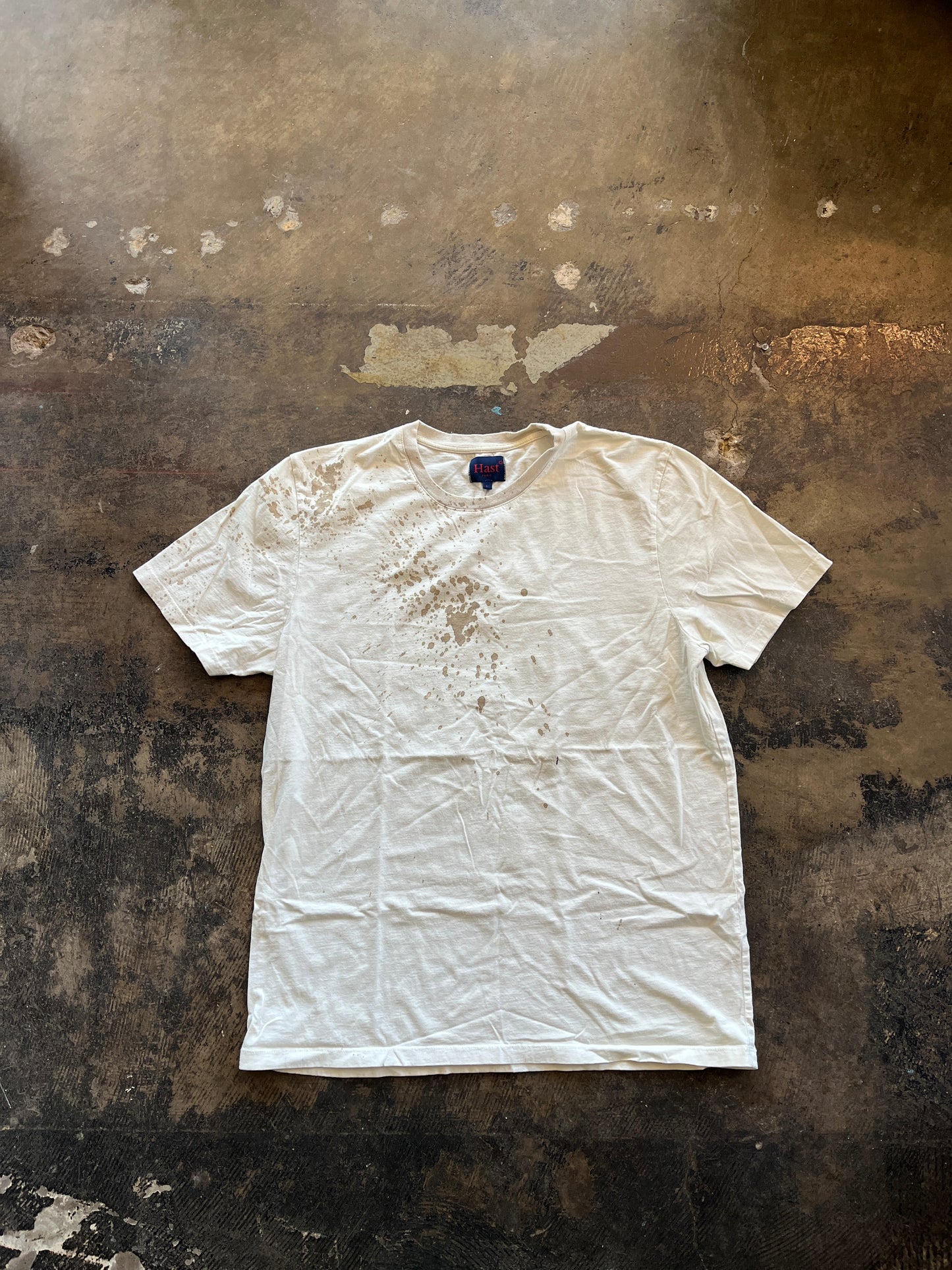 Oil Stained Hast Paris White Tee