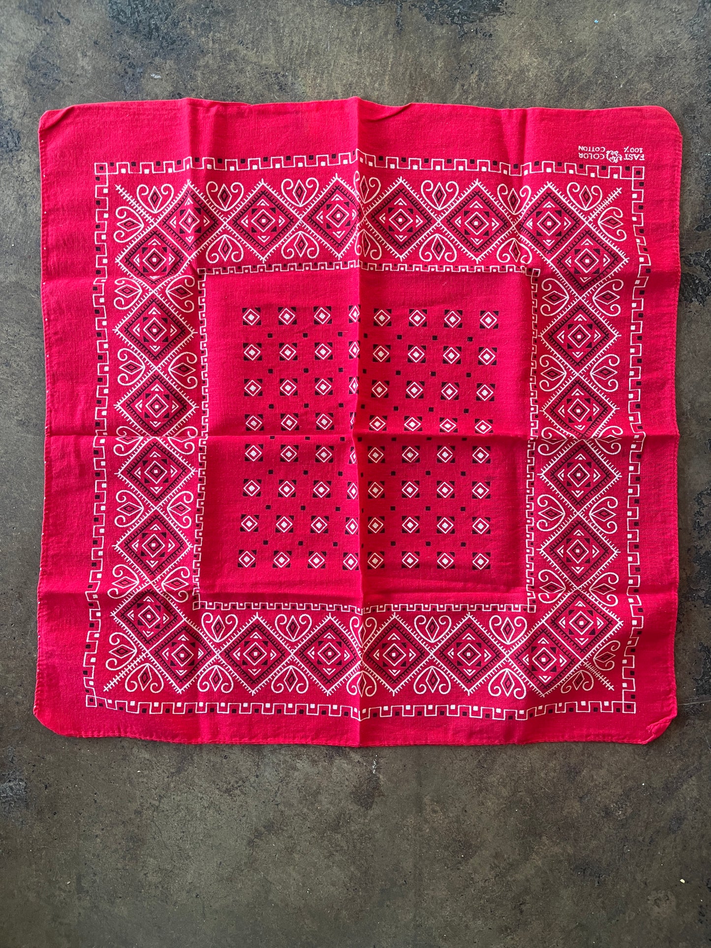 Small Red Geometric Bandana