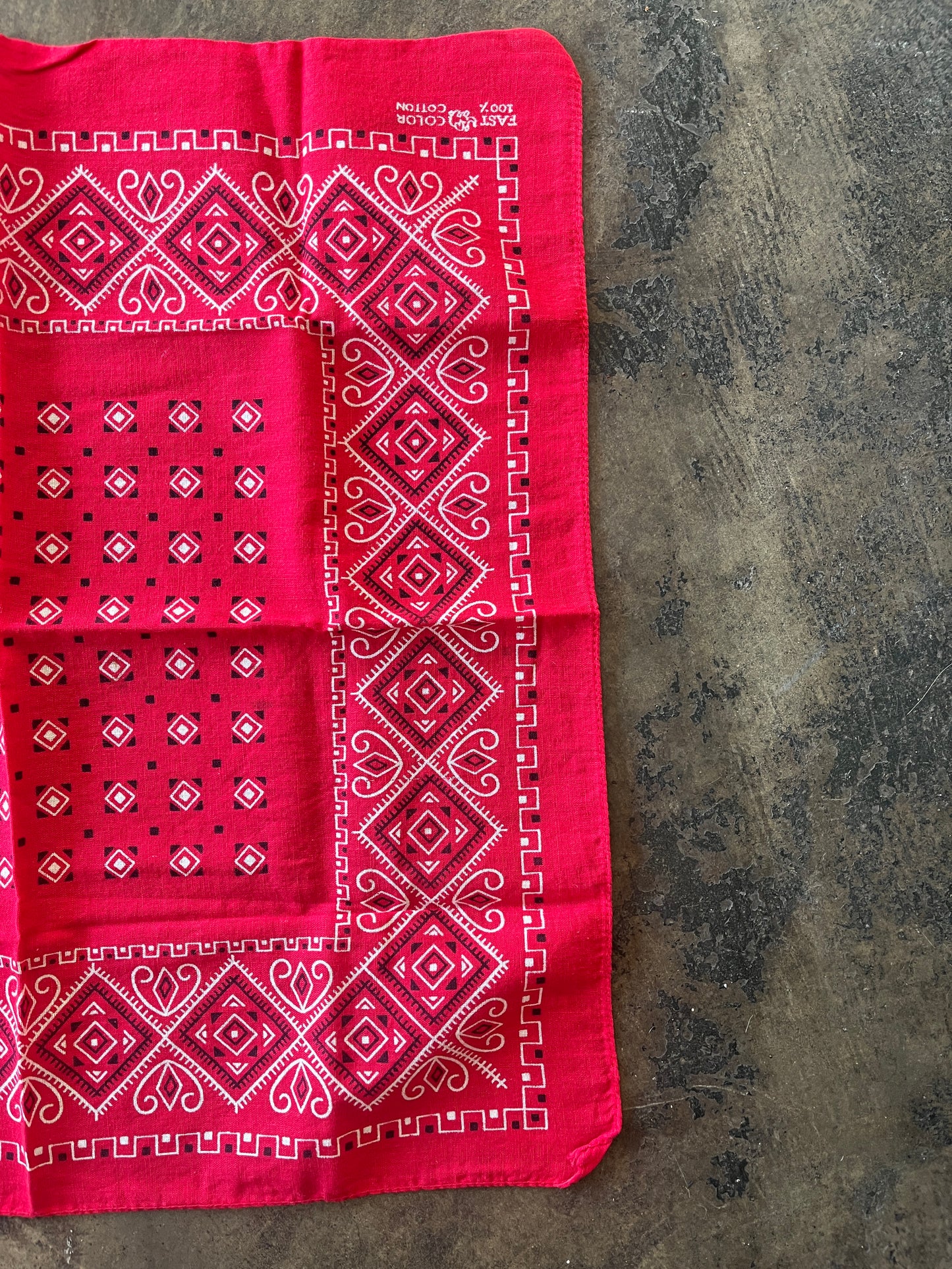 Small Red Geometric Bandana