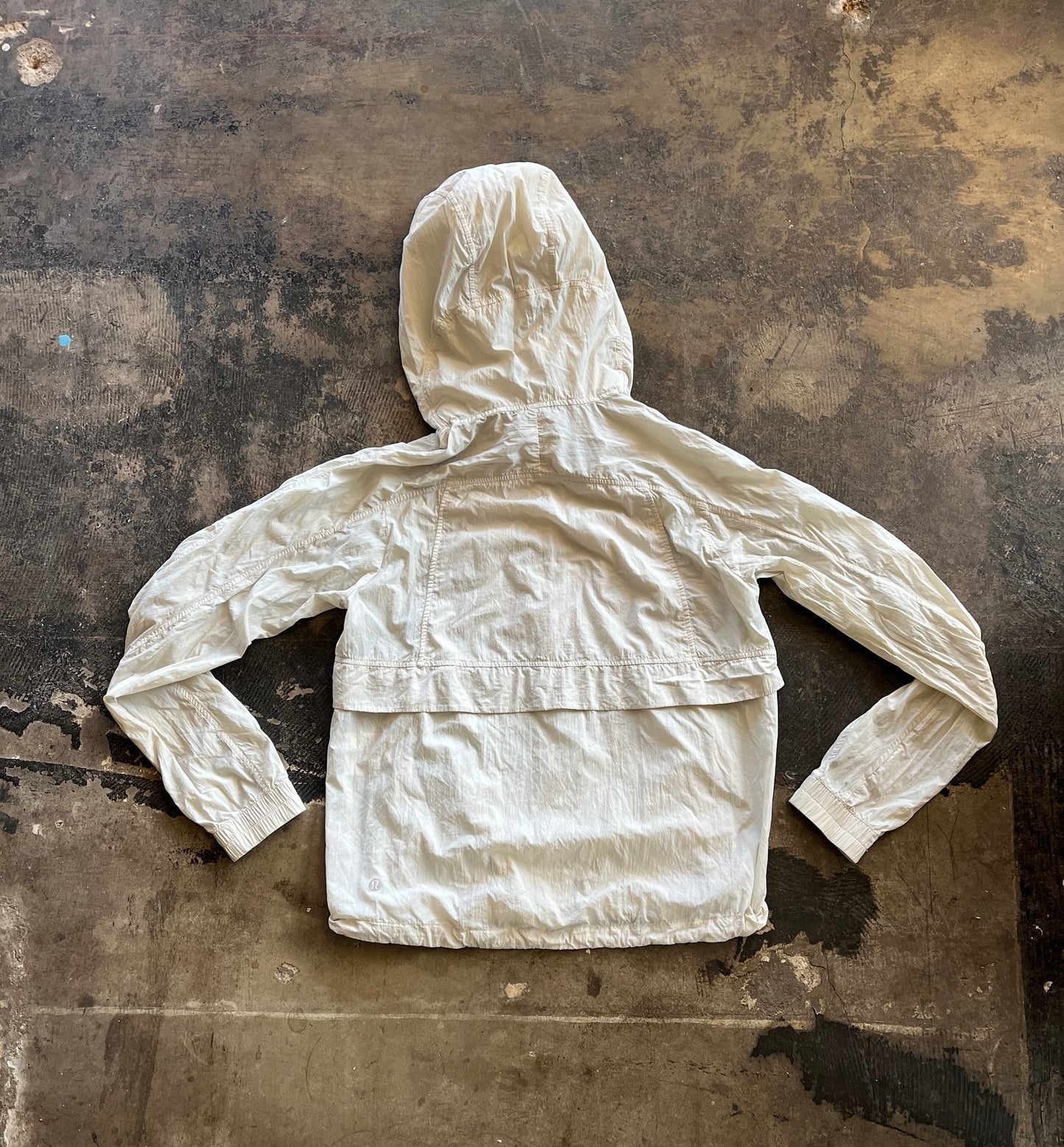 Lululemon Stone Windbreaker