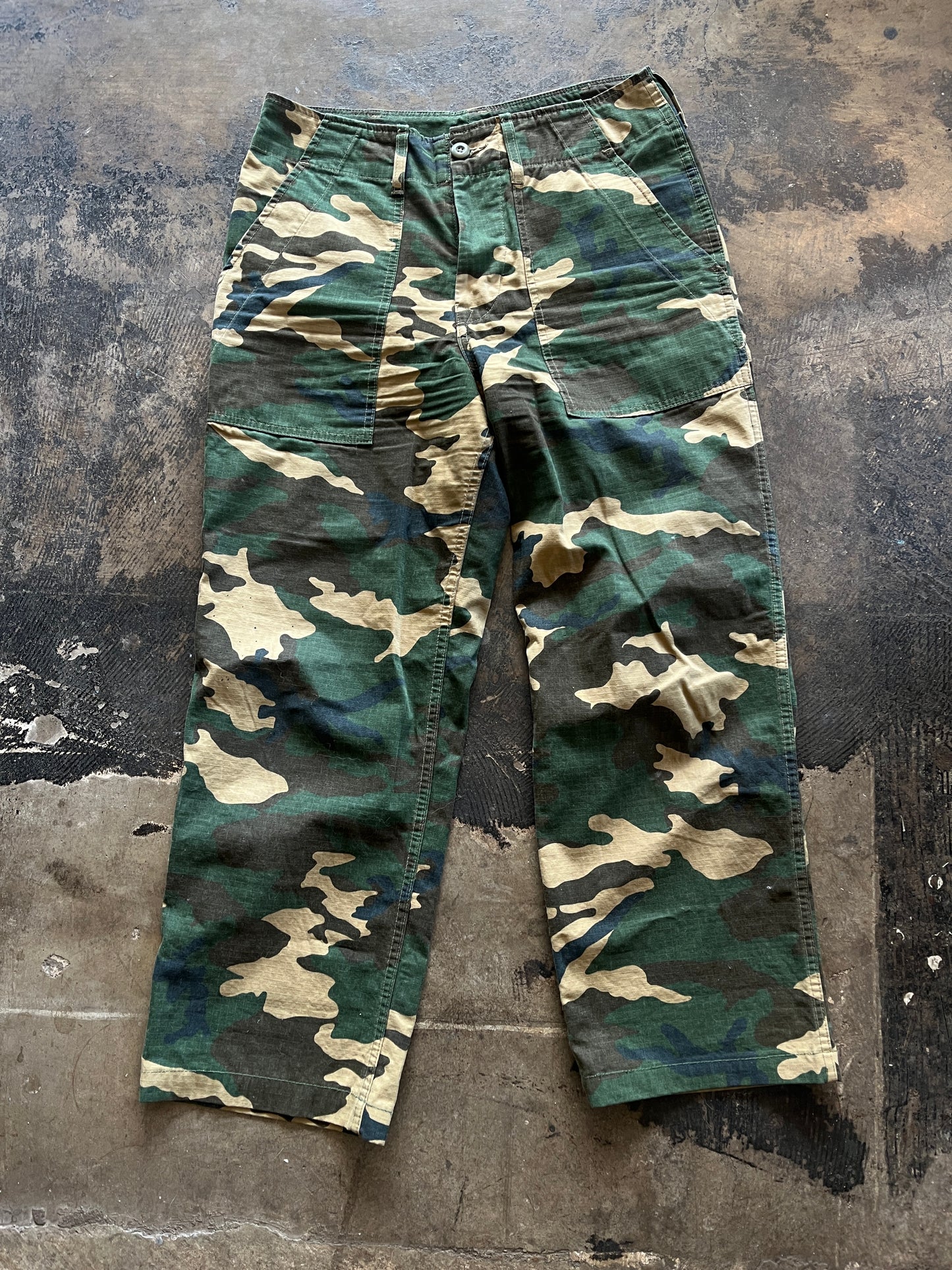 Imogene + Willie Camo Cargo