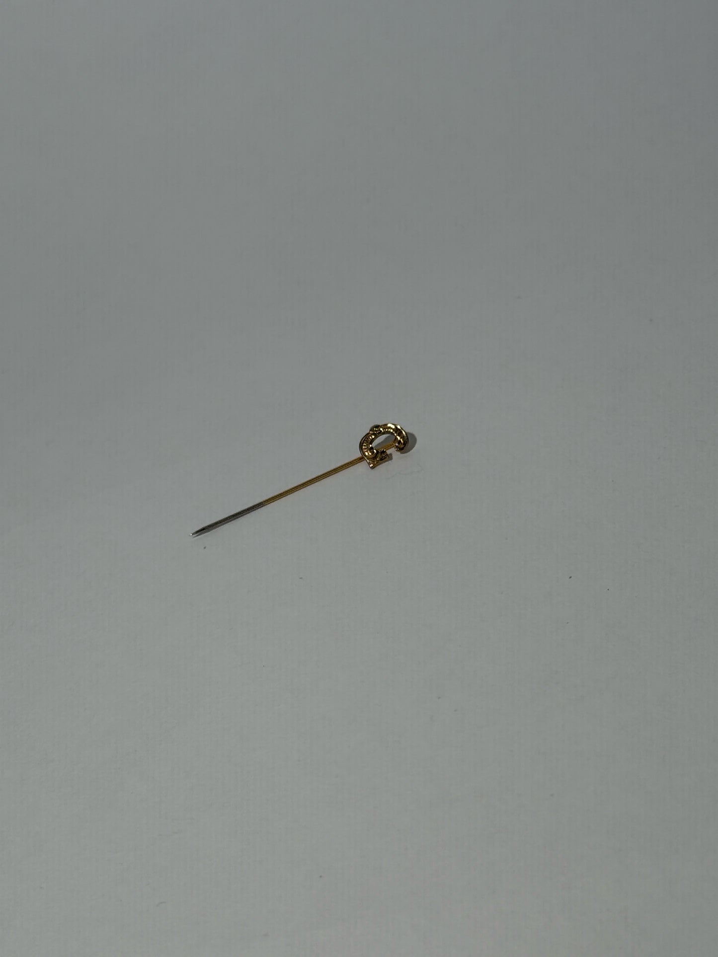 Gold "G" Straight Pin