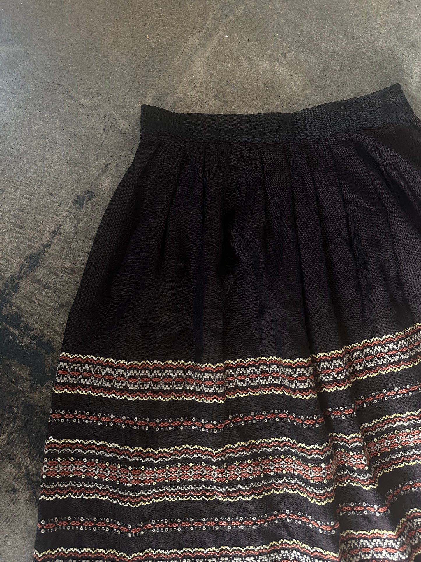 Woven Brown Pleated Midi Skirt with Embroidery