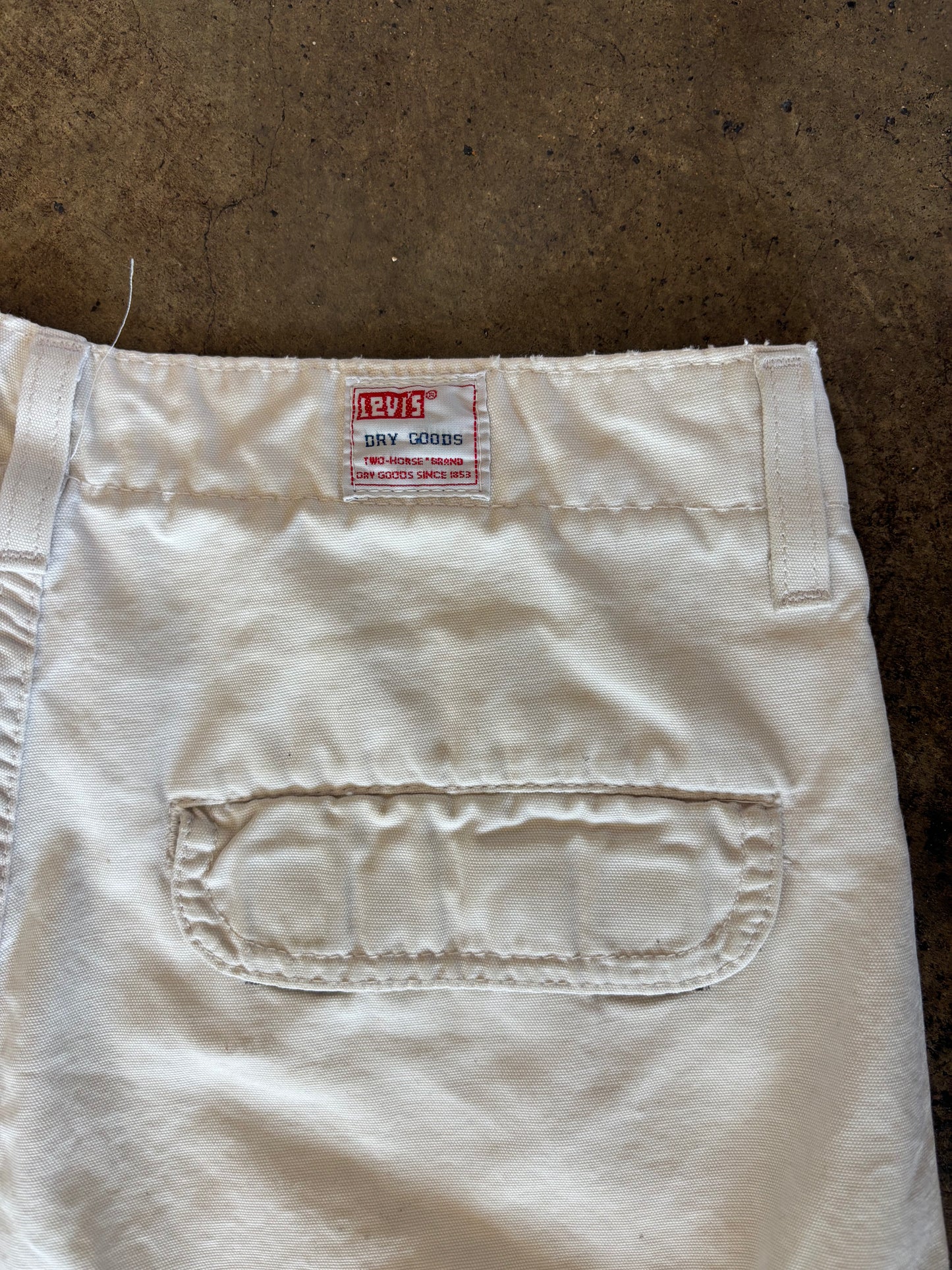 Levis Light Khaki Cargo Pants