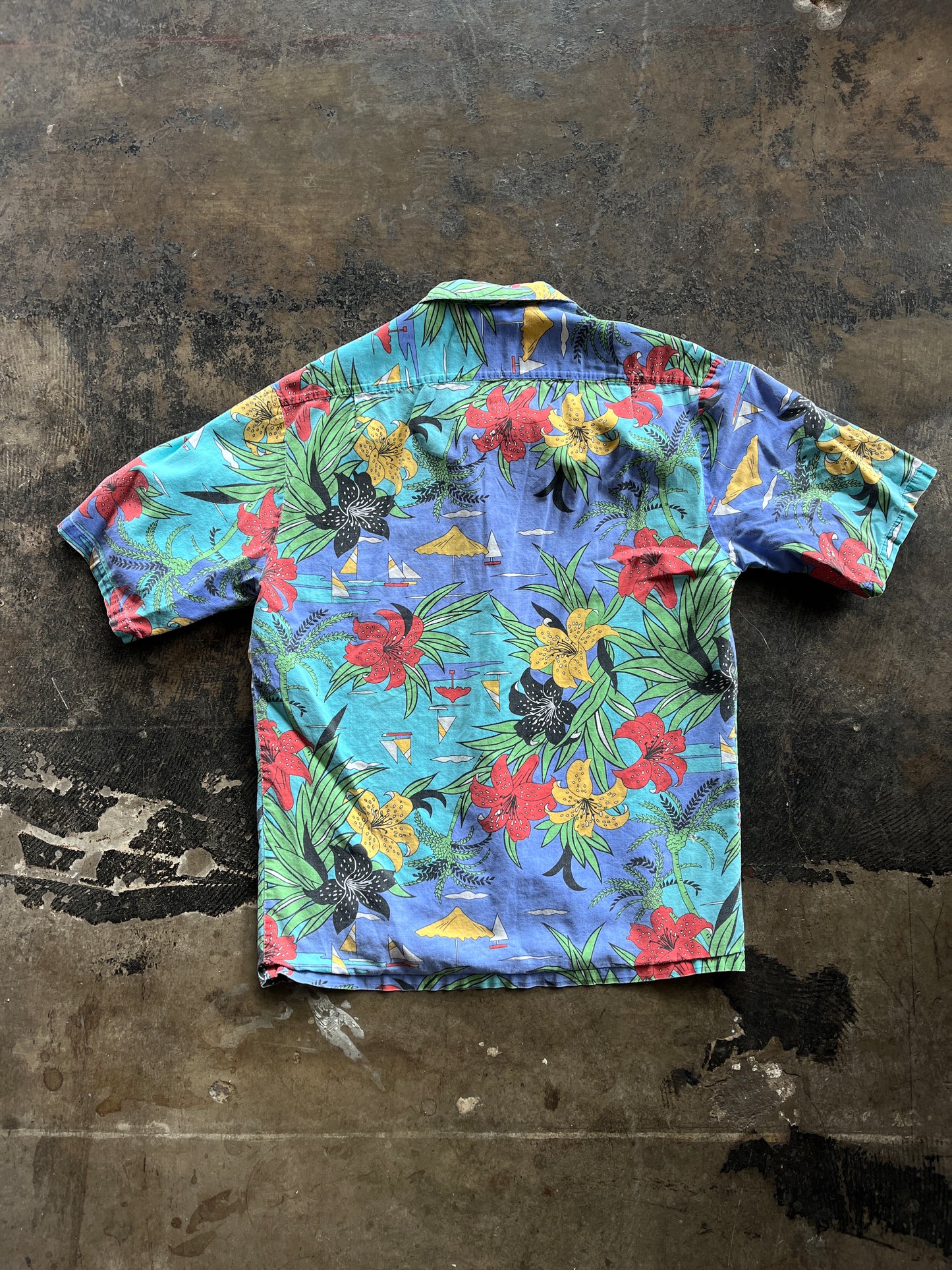 Multicolor Spotted Lily Short Sleeve Button Up