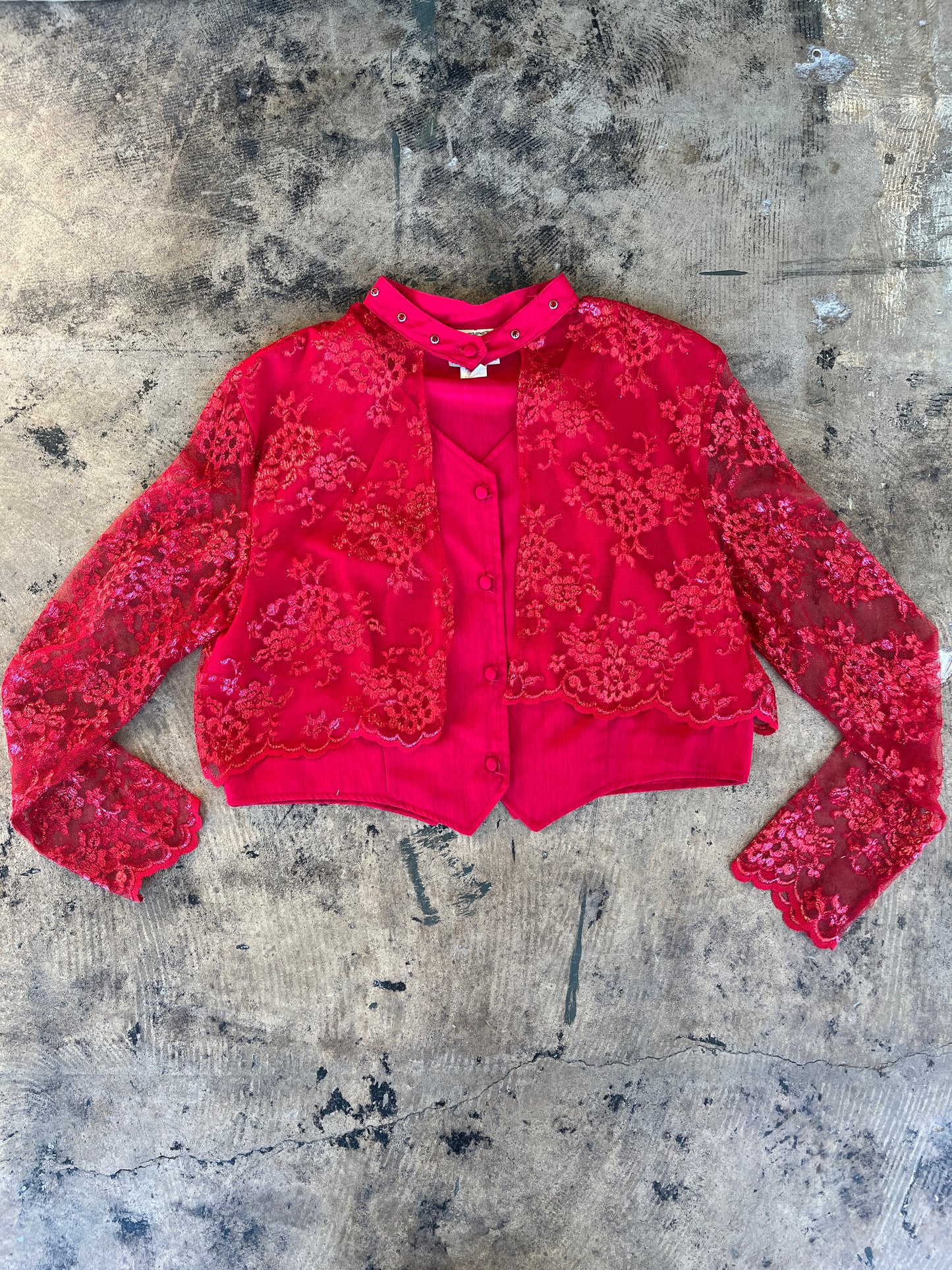 Ranch Wear Shiny Red Lace Cropped Blouse