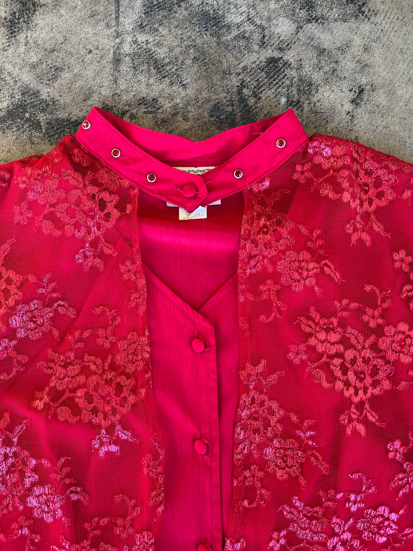 Ranch Wear Shiny Red Lace Cropped Blouse