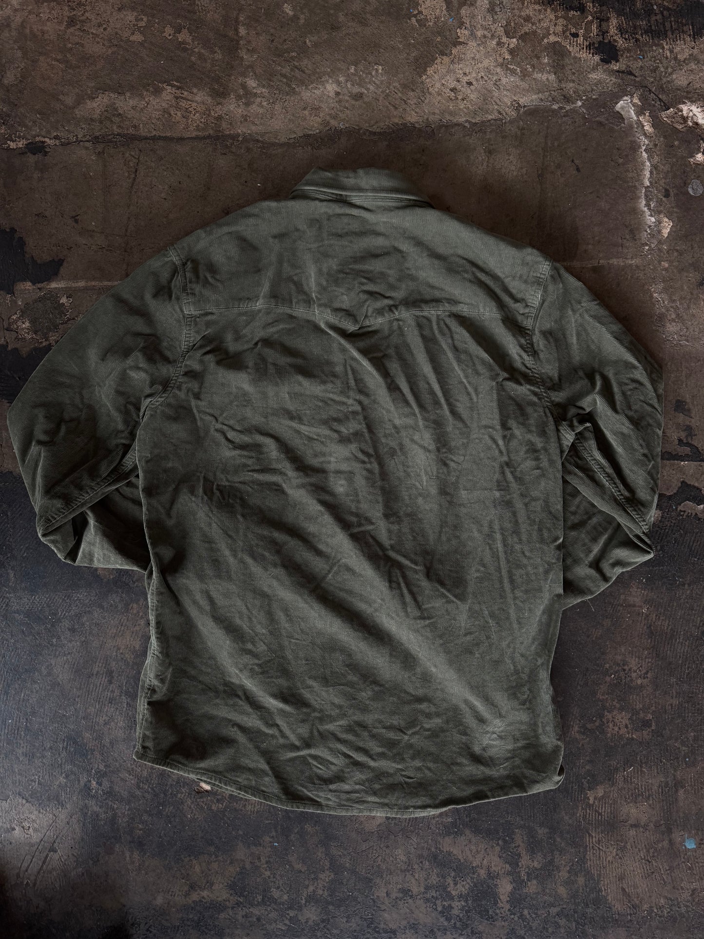 Poncho Corduroy Olive Green Pearl Snap