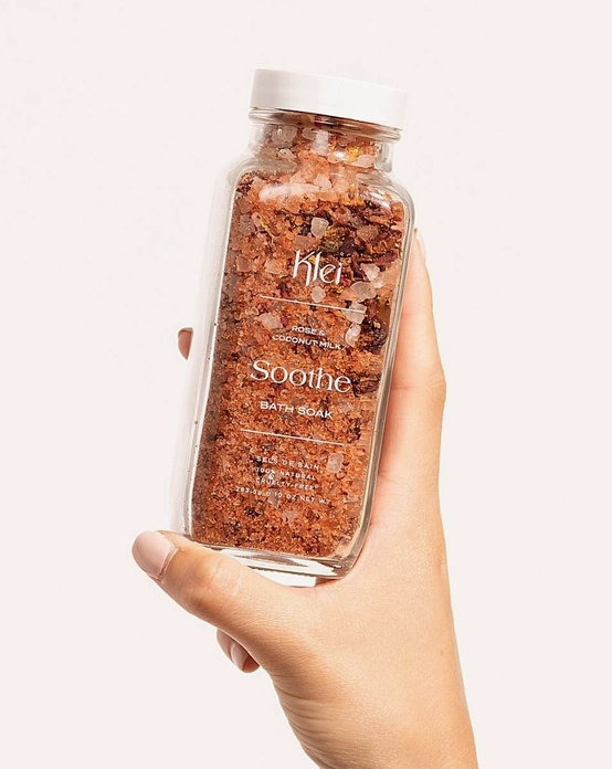 Soothe Rose & Coconut Milk Bath Soak