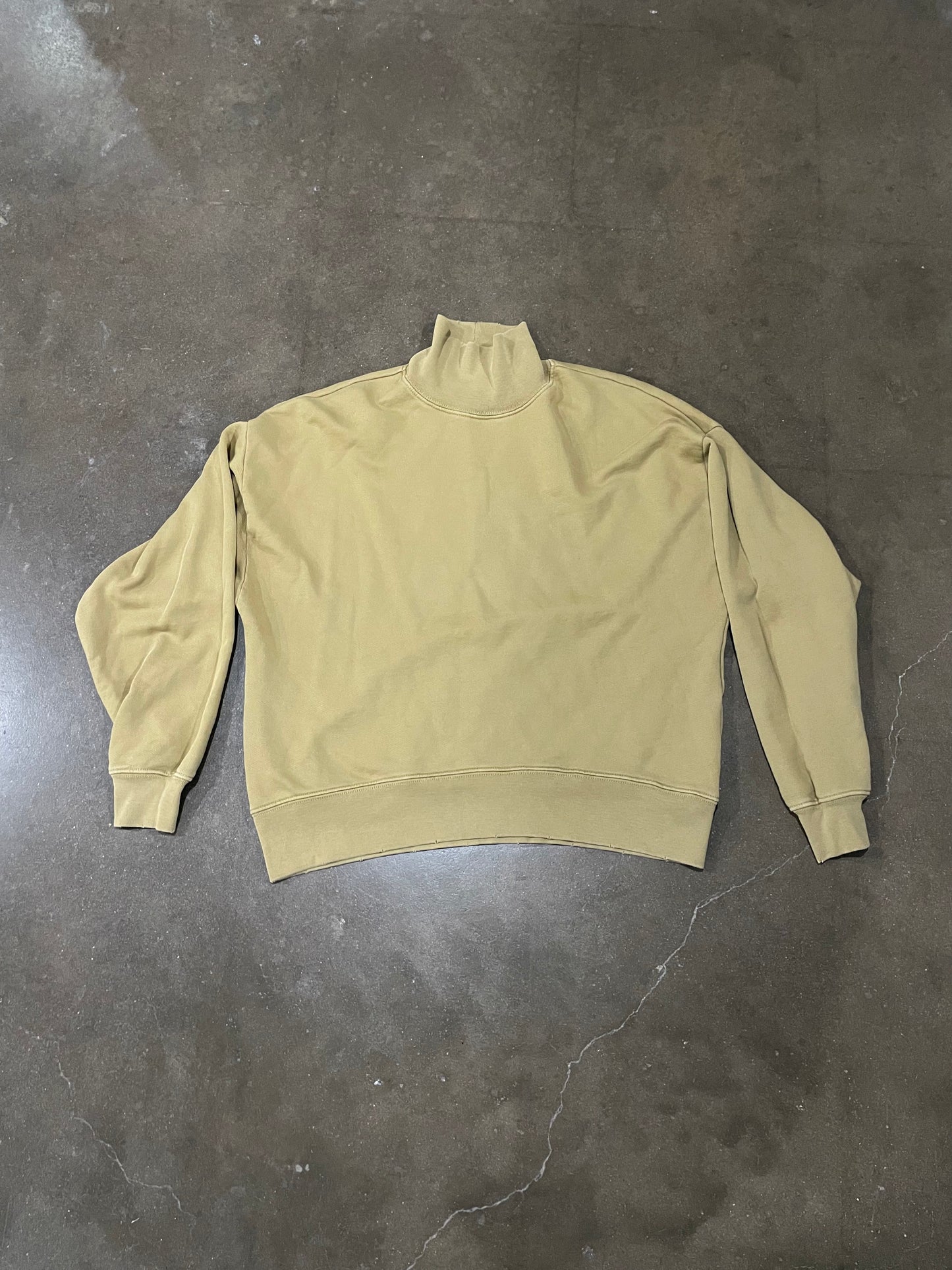 Frame Tobacco Turtleneck Sweater