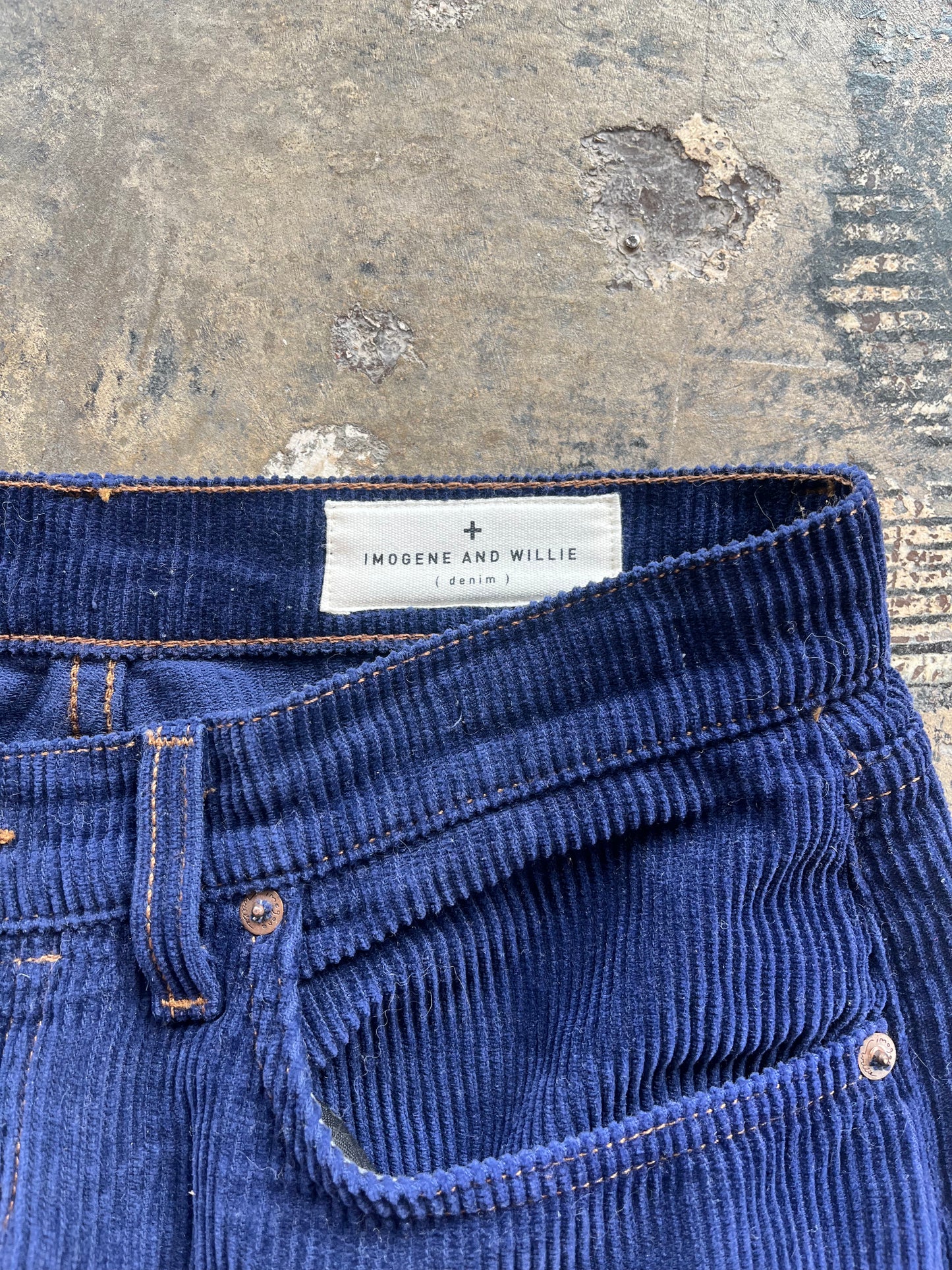 Imogene + Willie Navy Corduroy Amelia Pants