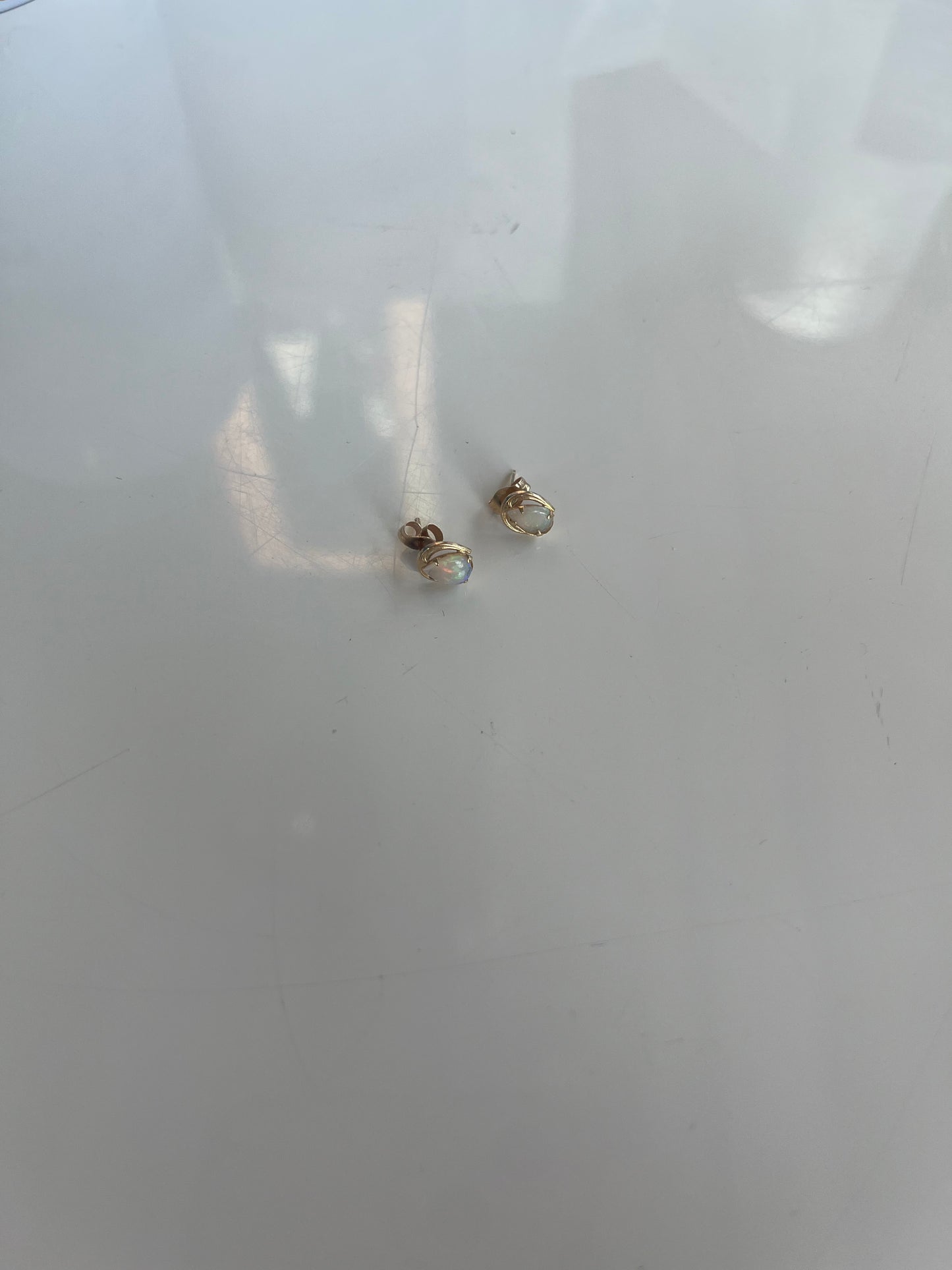 Vintage 14k Gold Opal Earrings