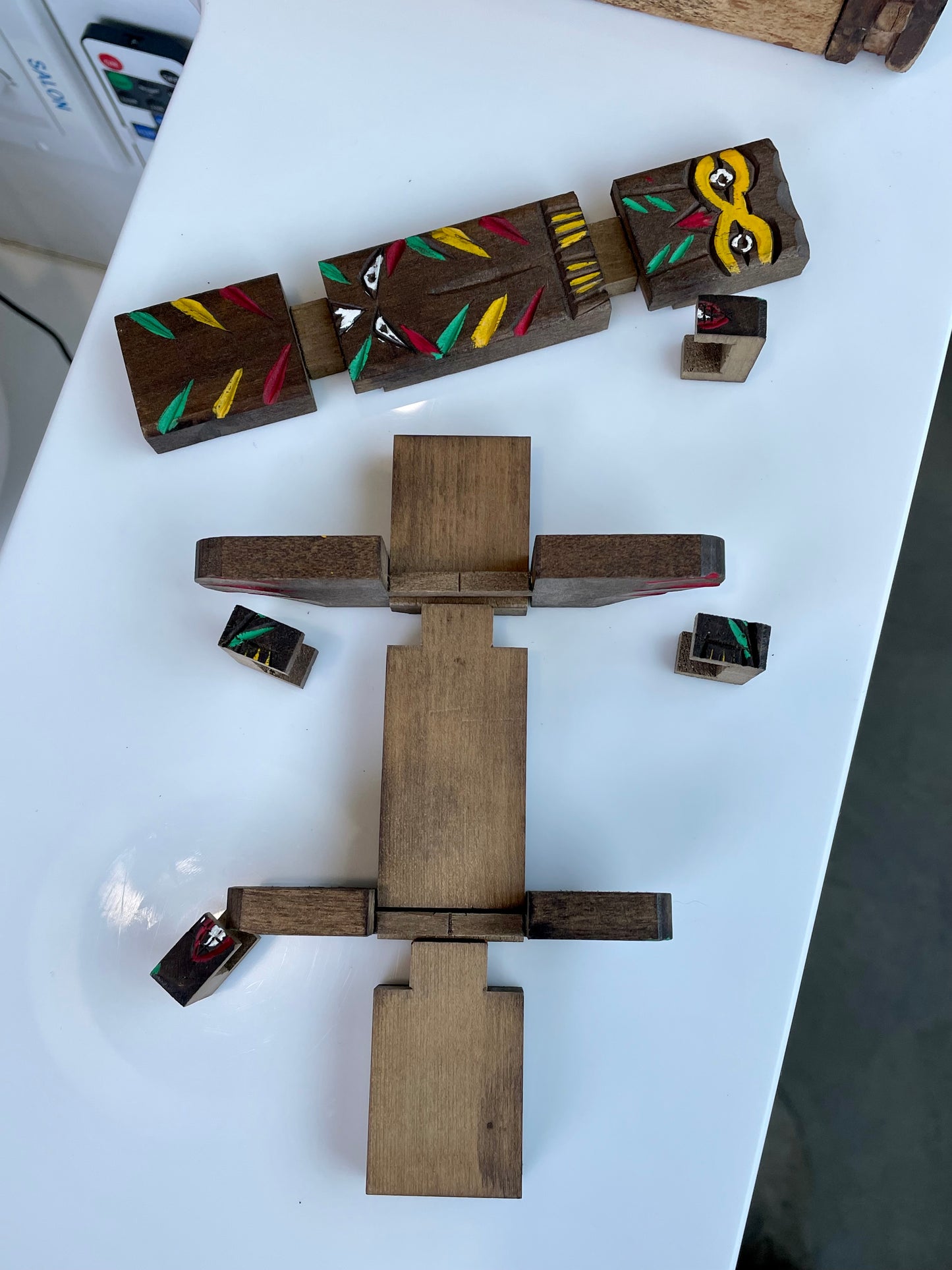 Vintage Totem Poll Puzzle