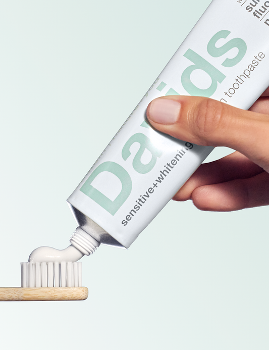 Davids Sensitive+Whitening Nano-Hydroxyapatite Premium Toothpaste / Peppermint