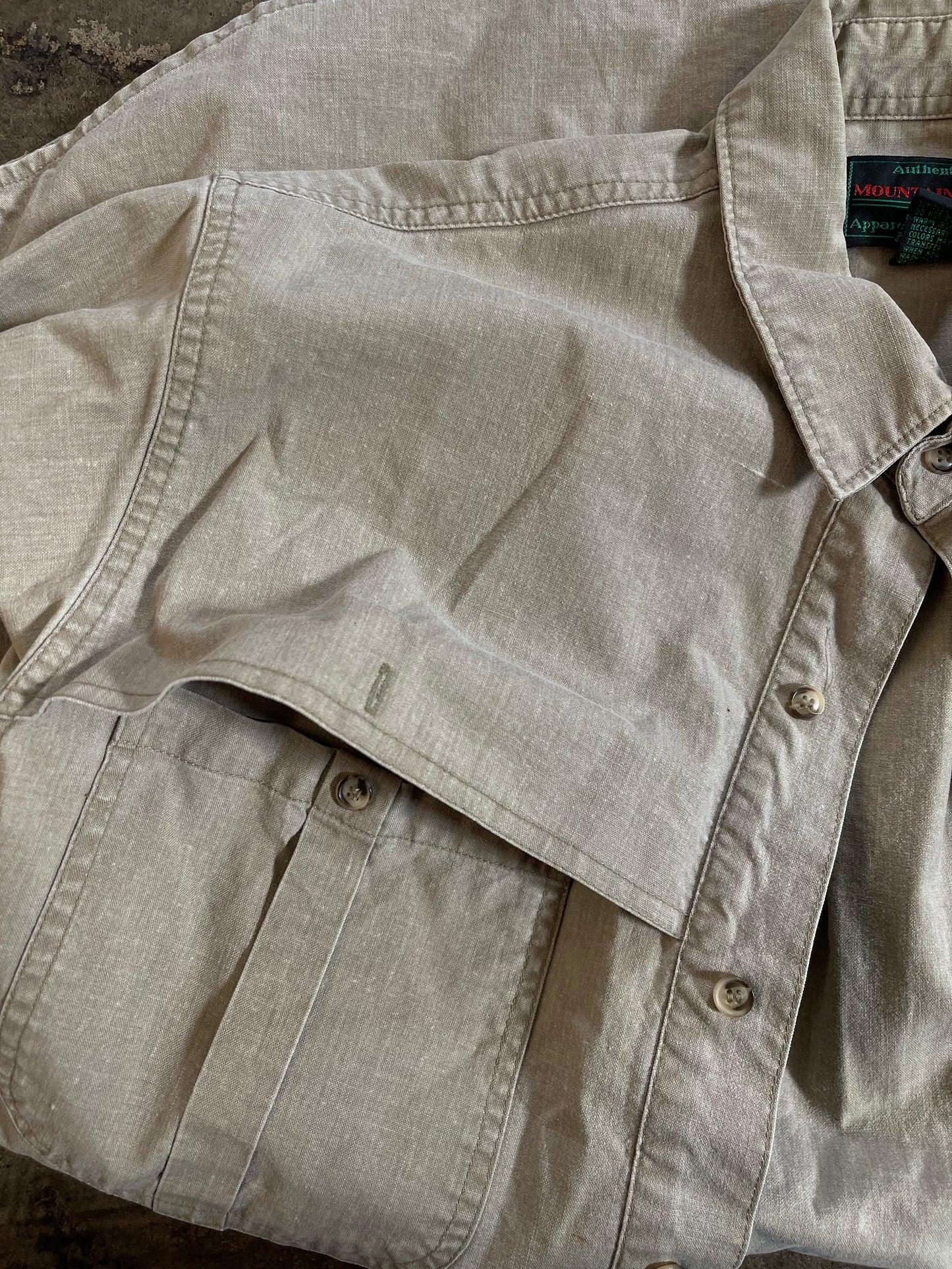 Khaki Mountain Tek Button Up