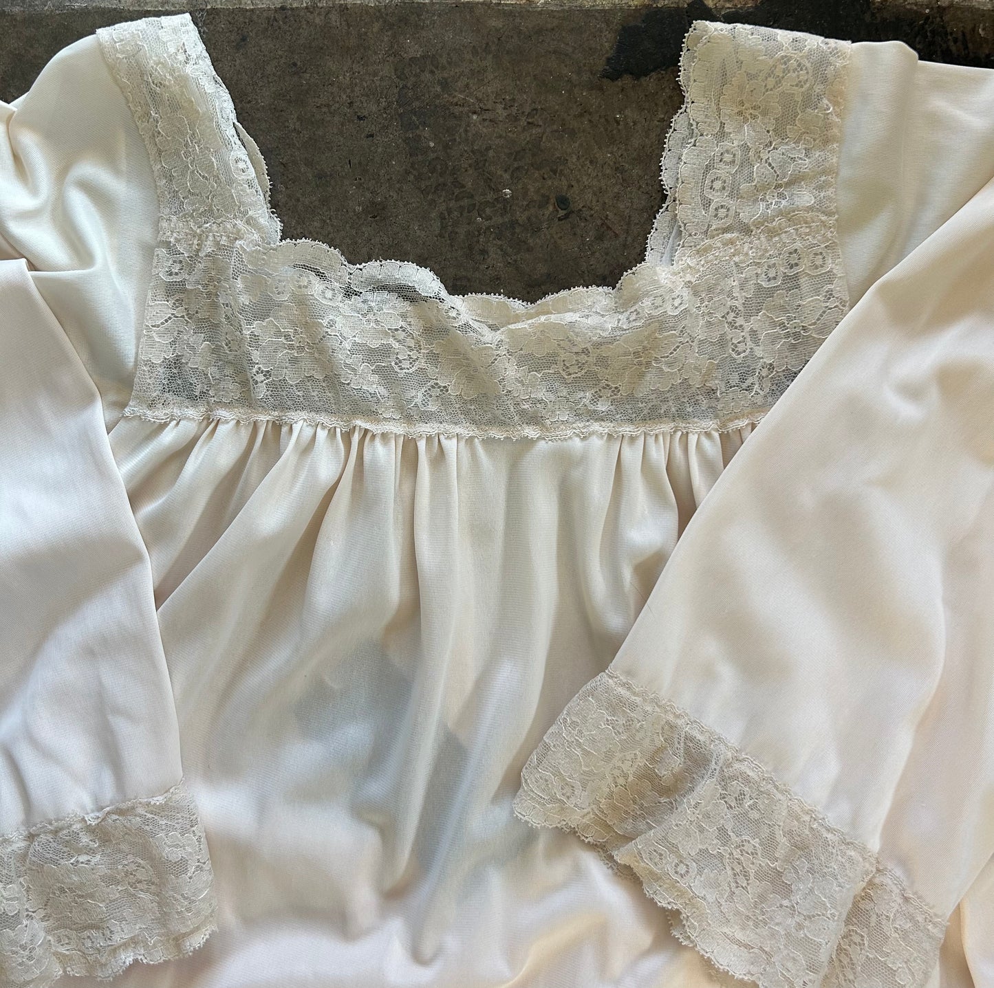 Cream Lace Trim Night Gown