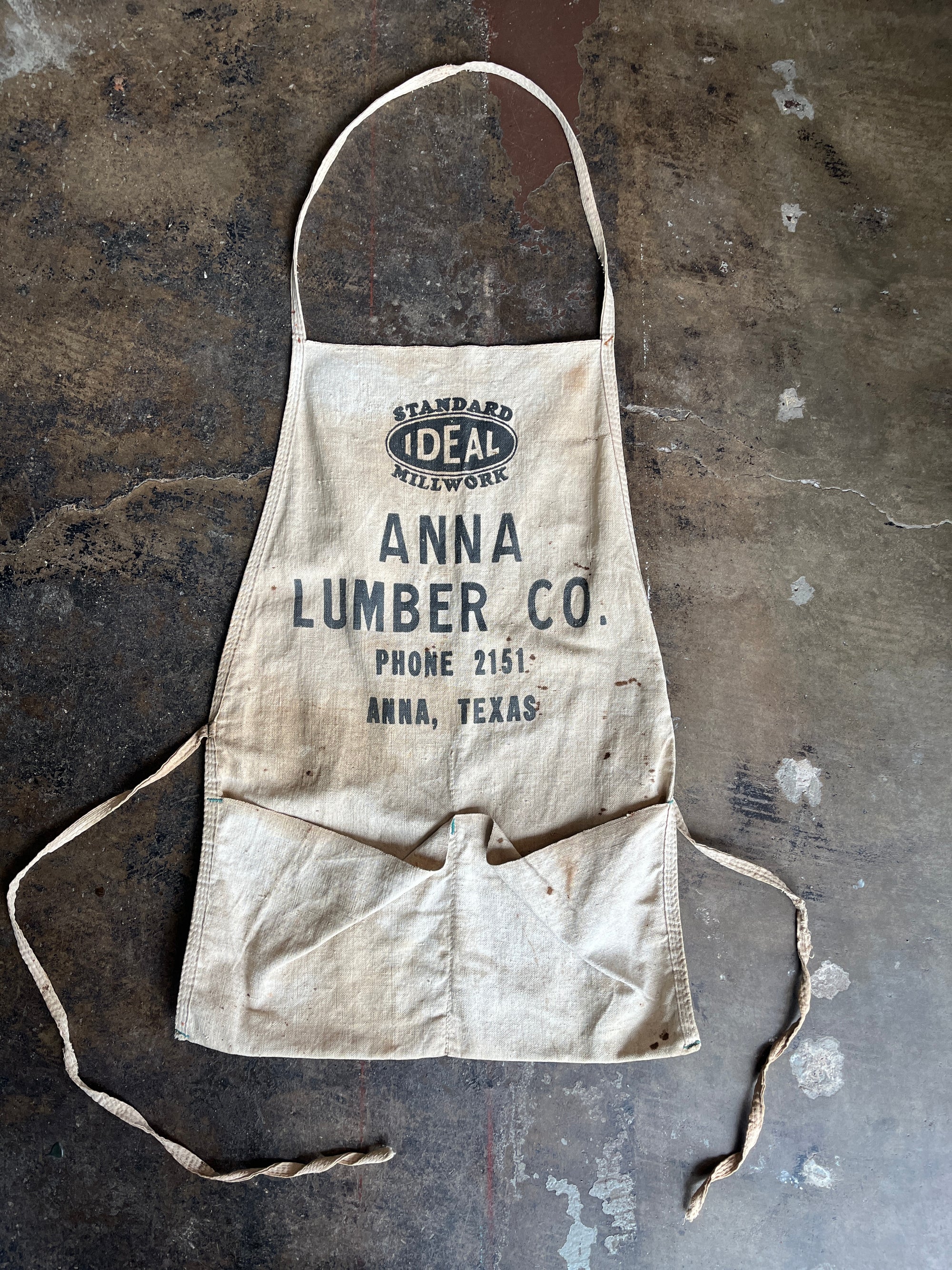 Anna Lumber Co. Apron