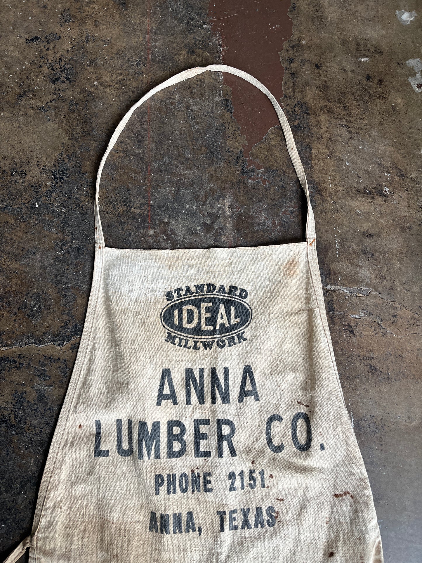 Anna Lumber Co. Apron