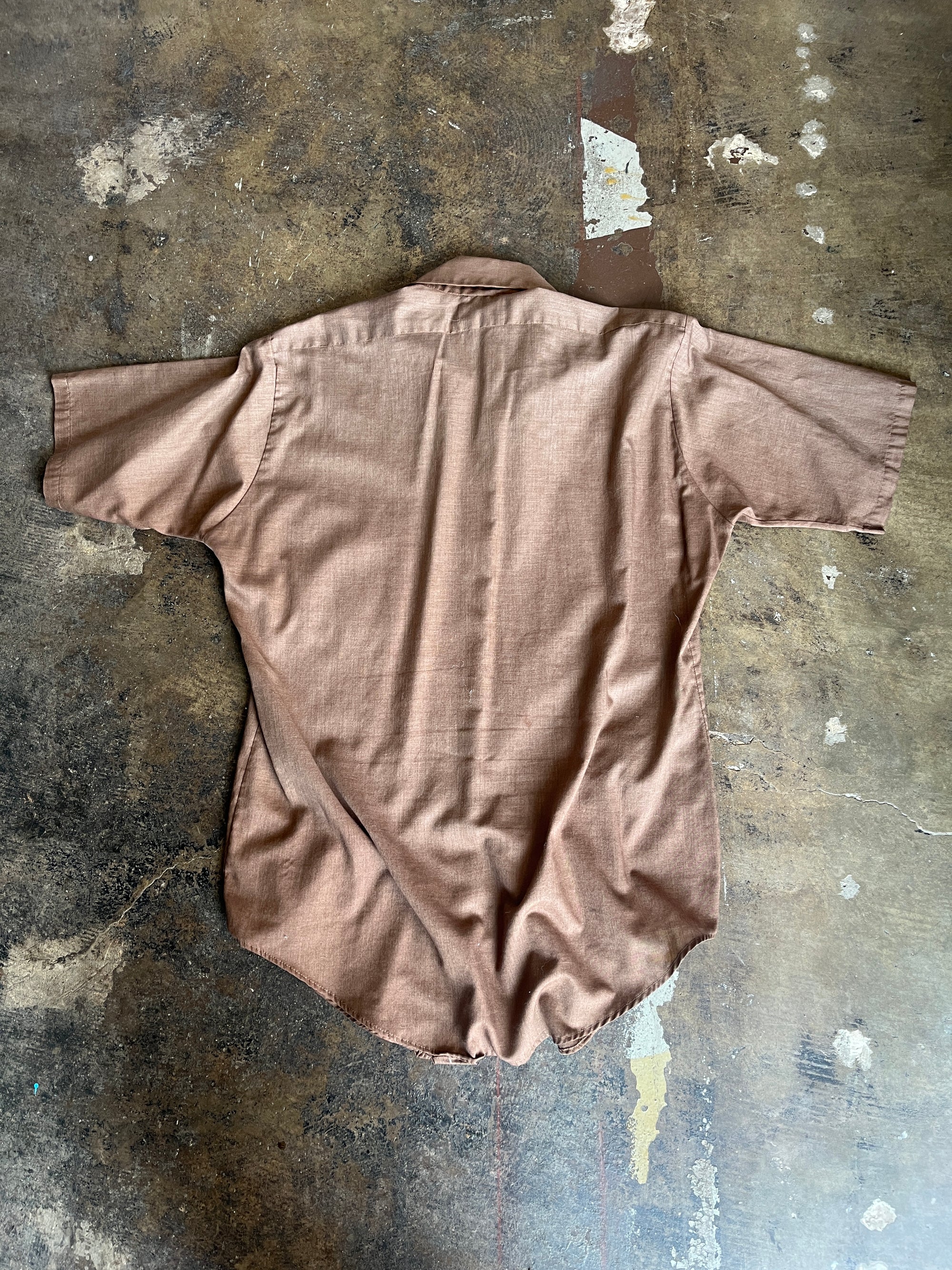 1970s Brown Van Heusen Short Sleeve Button Up