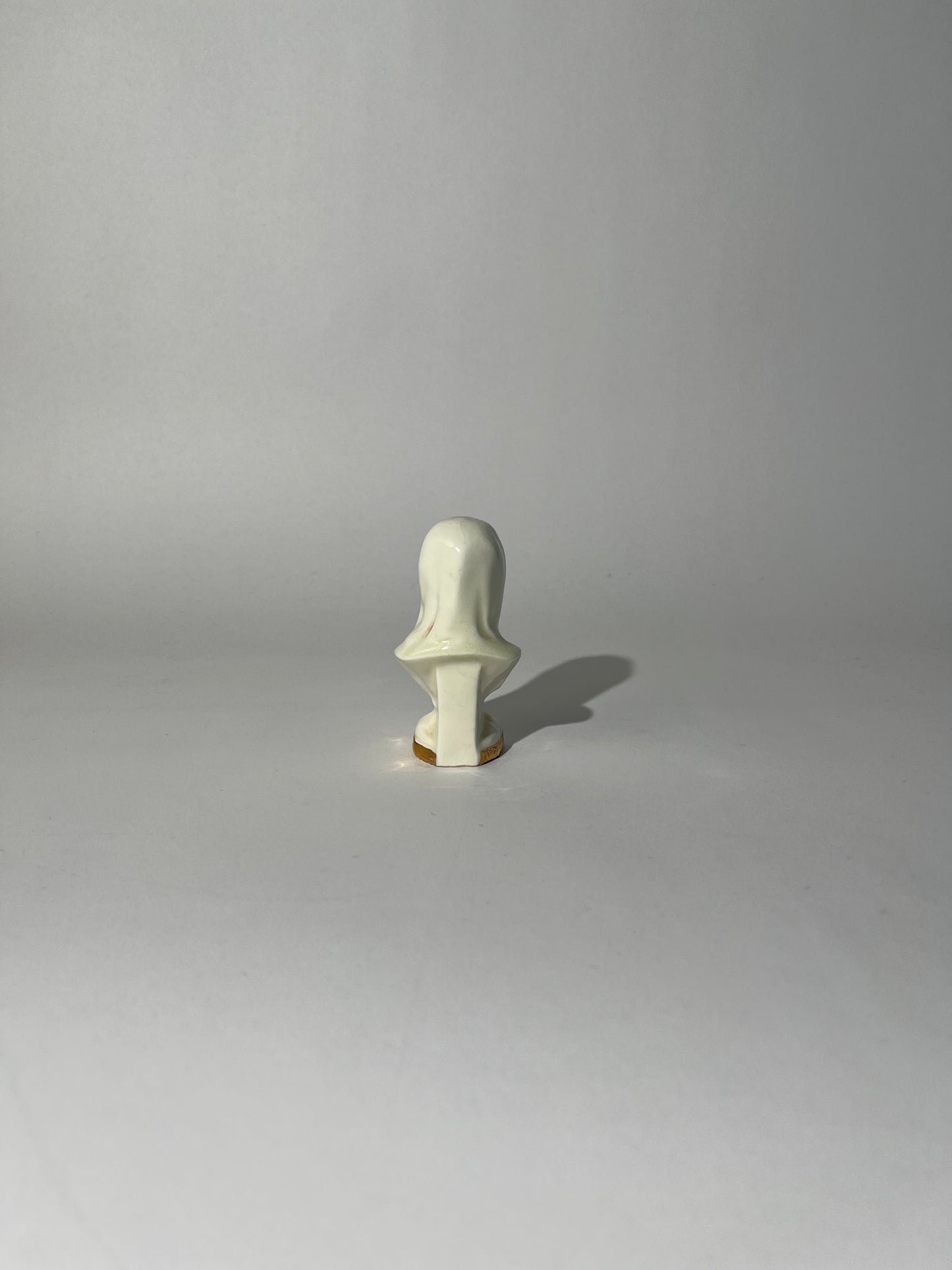 Gold Trim Lady Bust