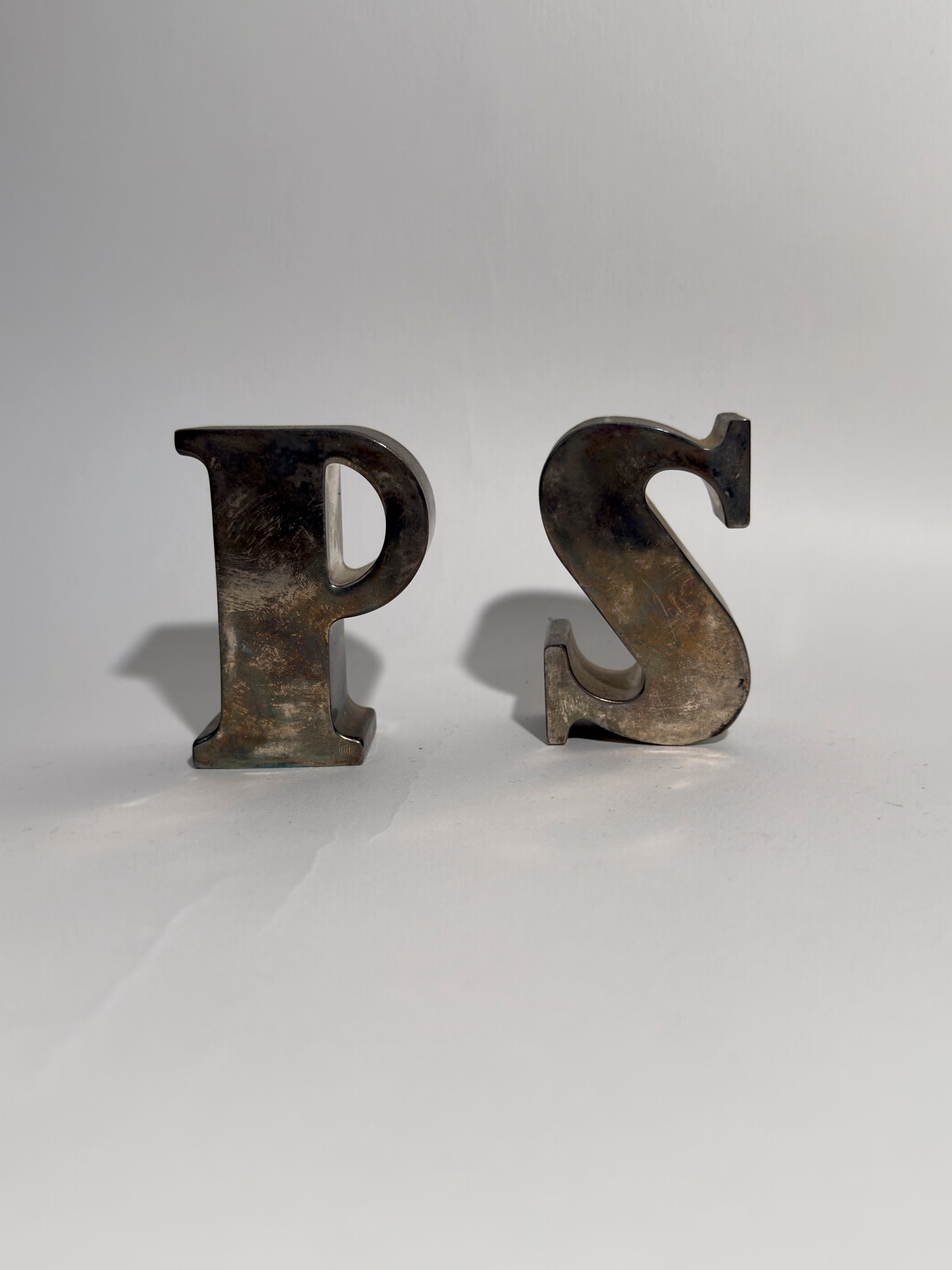 Metal S P Salt + Pepper Shakers