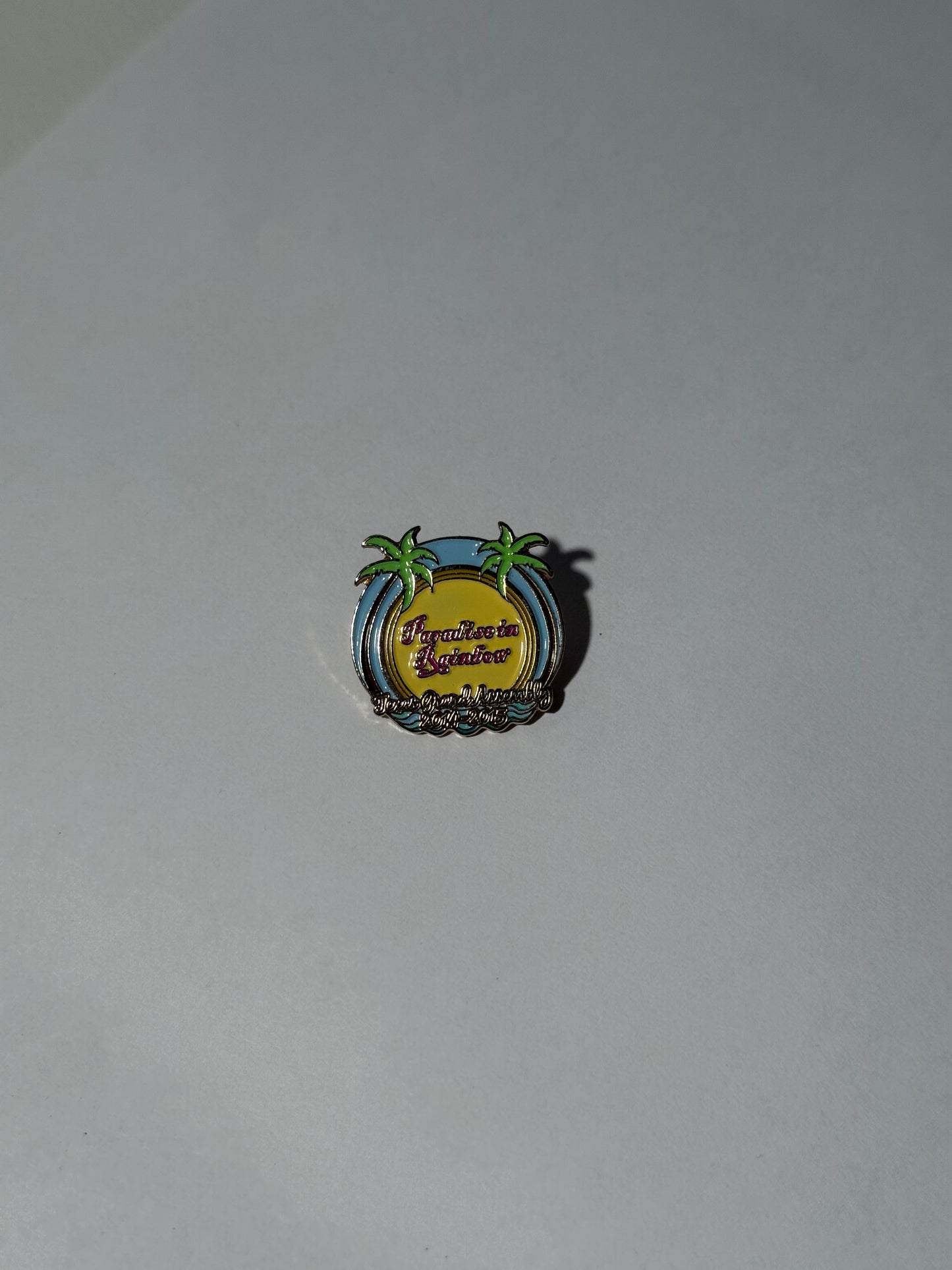 2014/2015 Paradise in Rainbow Pin