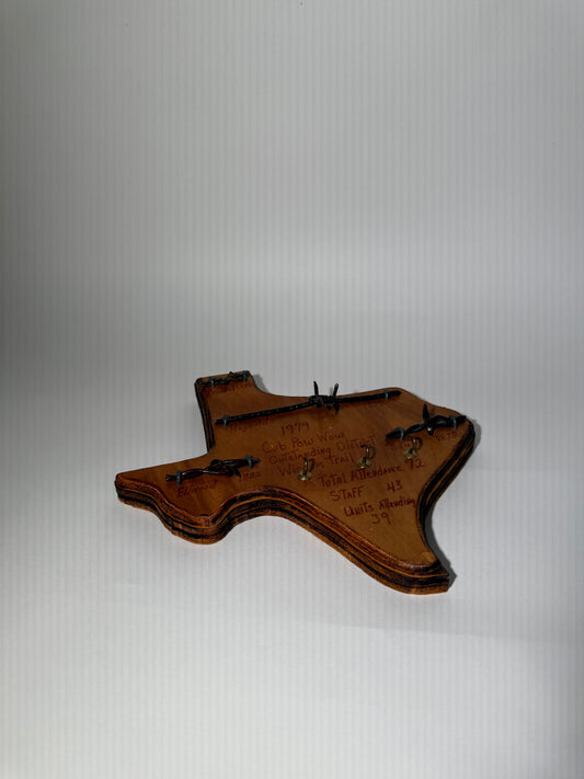 Wooden Texas Barbed Wire Key Holder