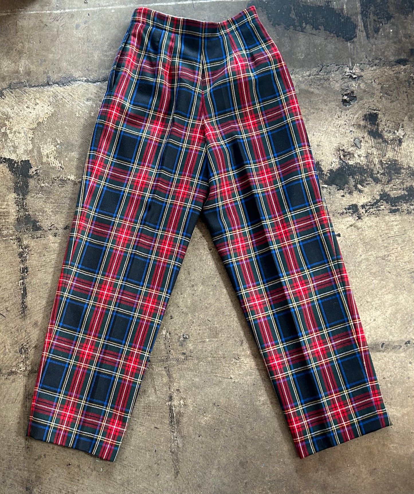 Liz Tartan Plaid Pants