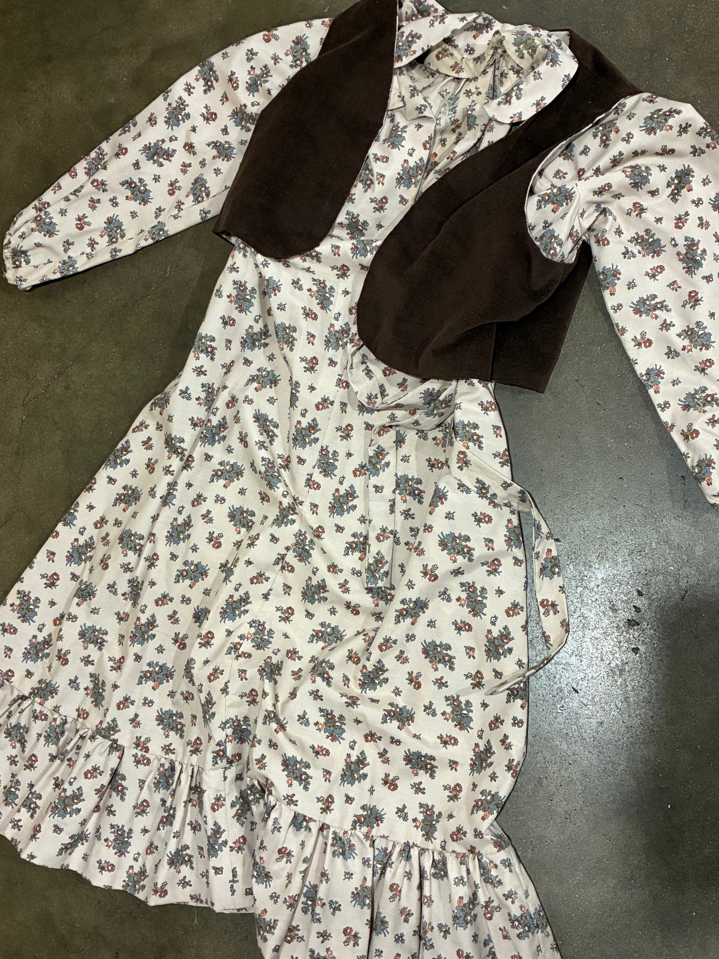 Brown Floral Maxi Dress w/ Vest