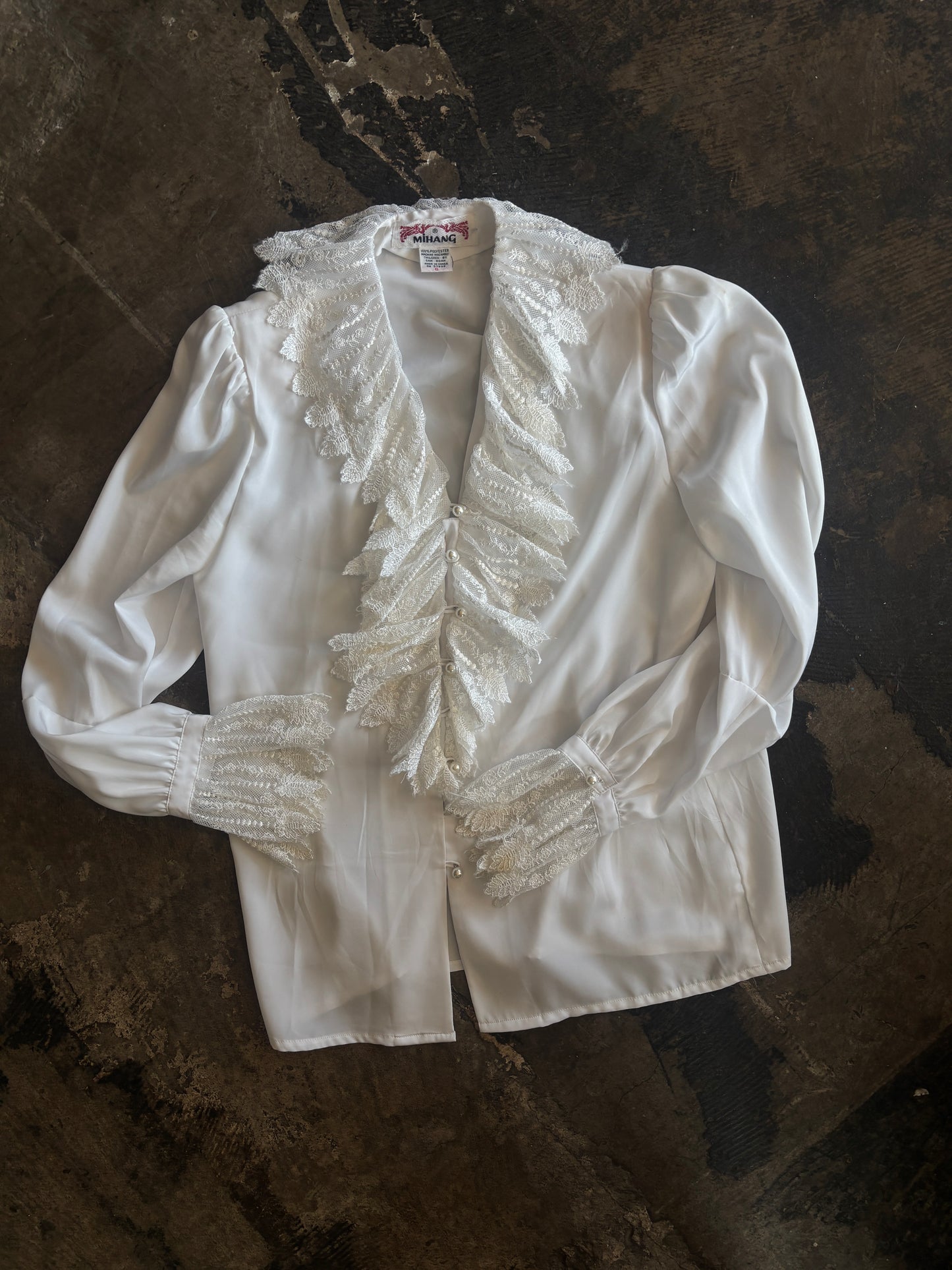 Minang White Lace Detail Blouse