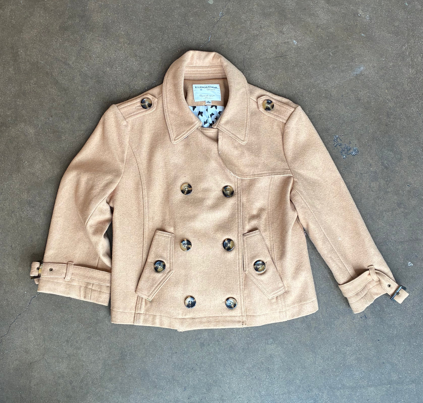 Tan Cropped Trench