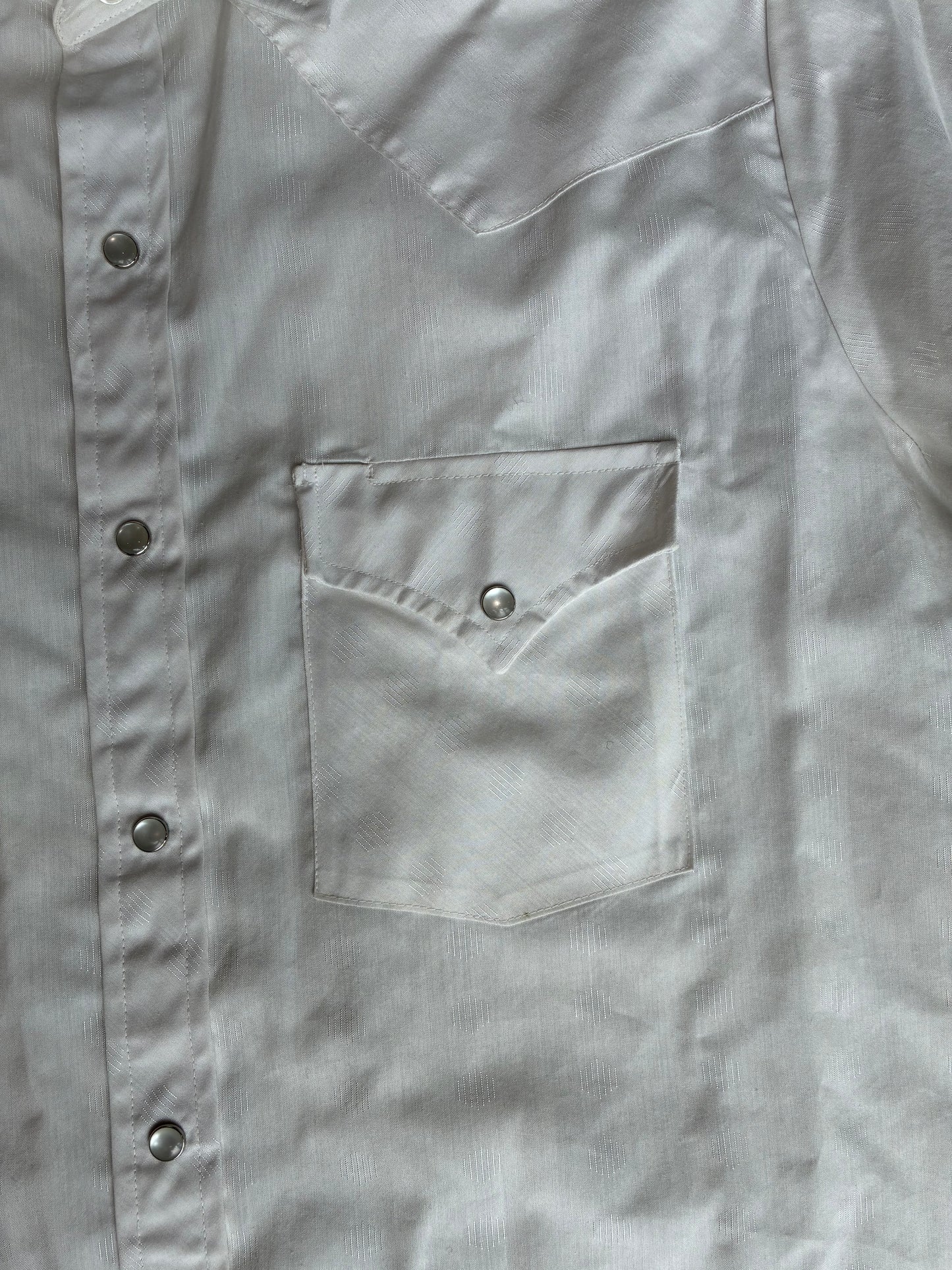 Short Sleeve White Pearl Snap Shirt