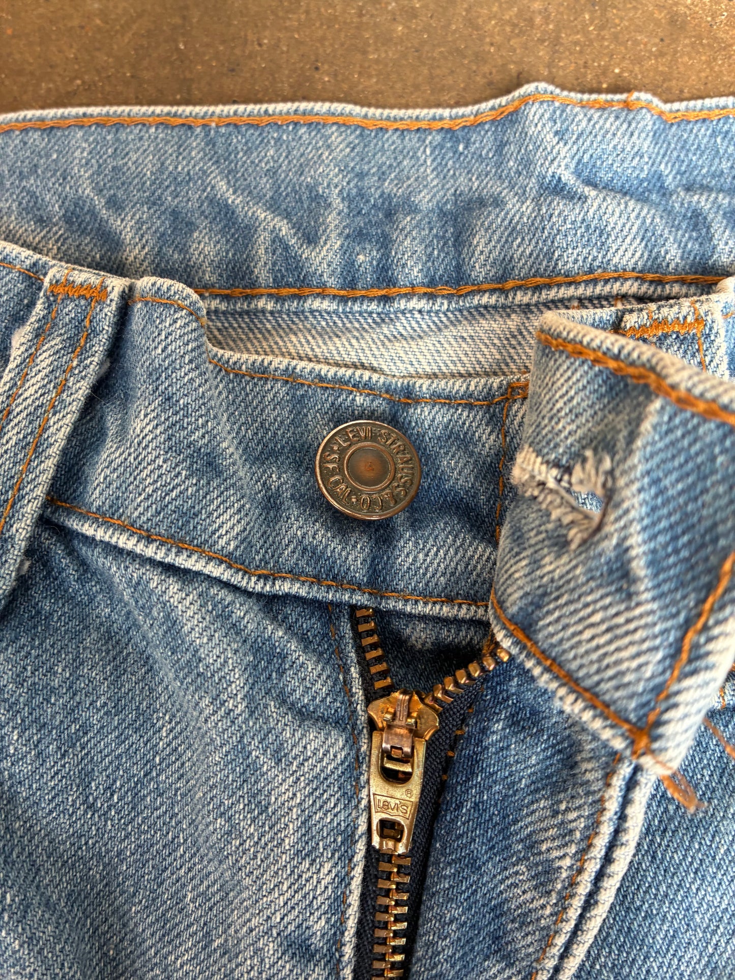 Cropped Levis Orange Tab Denim