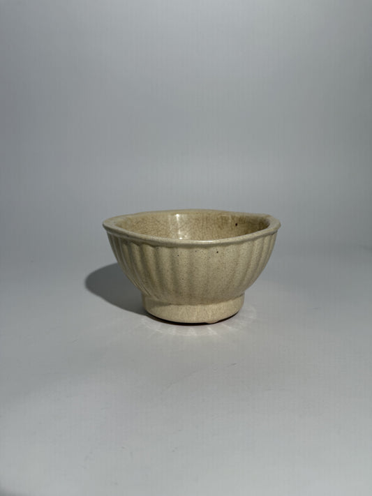 Victorian Cream Ceramic Bowl