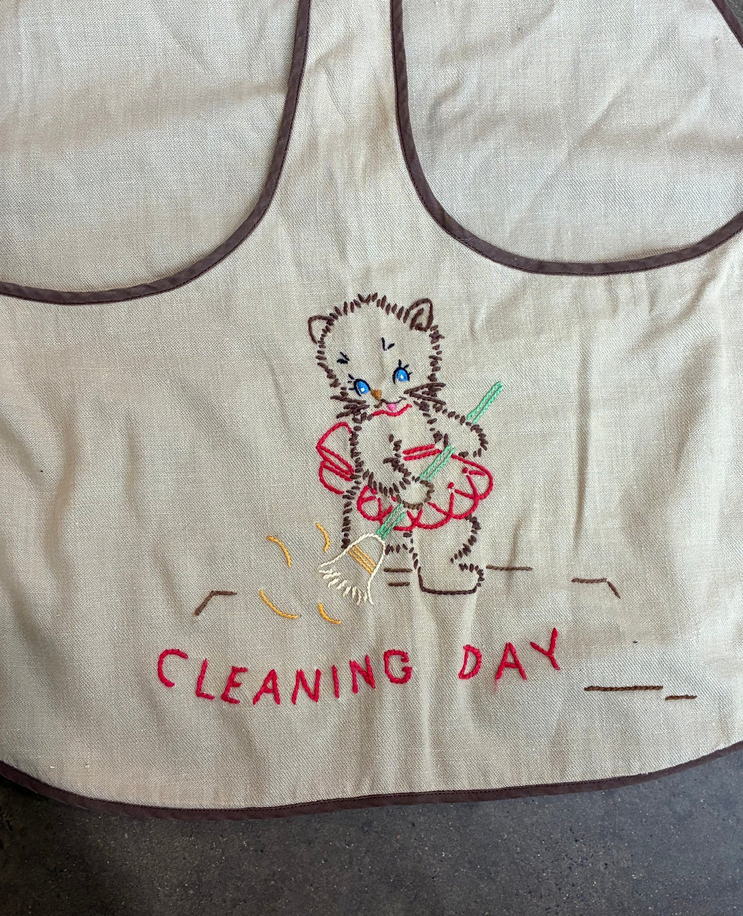 Kitten Cleaning Day Apron