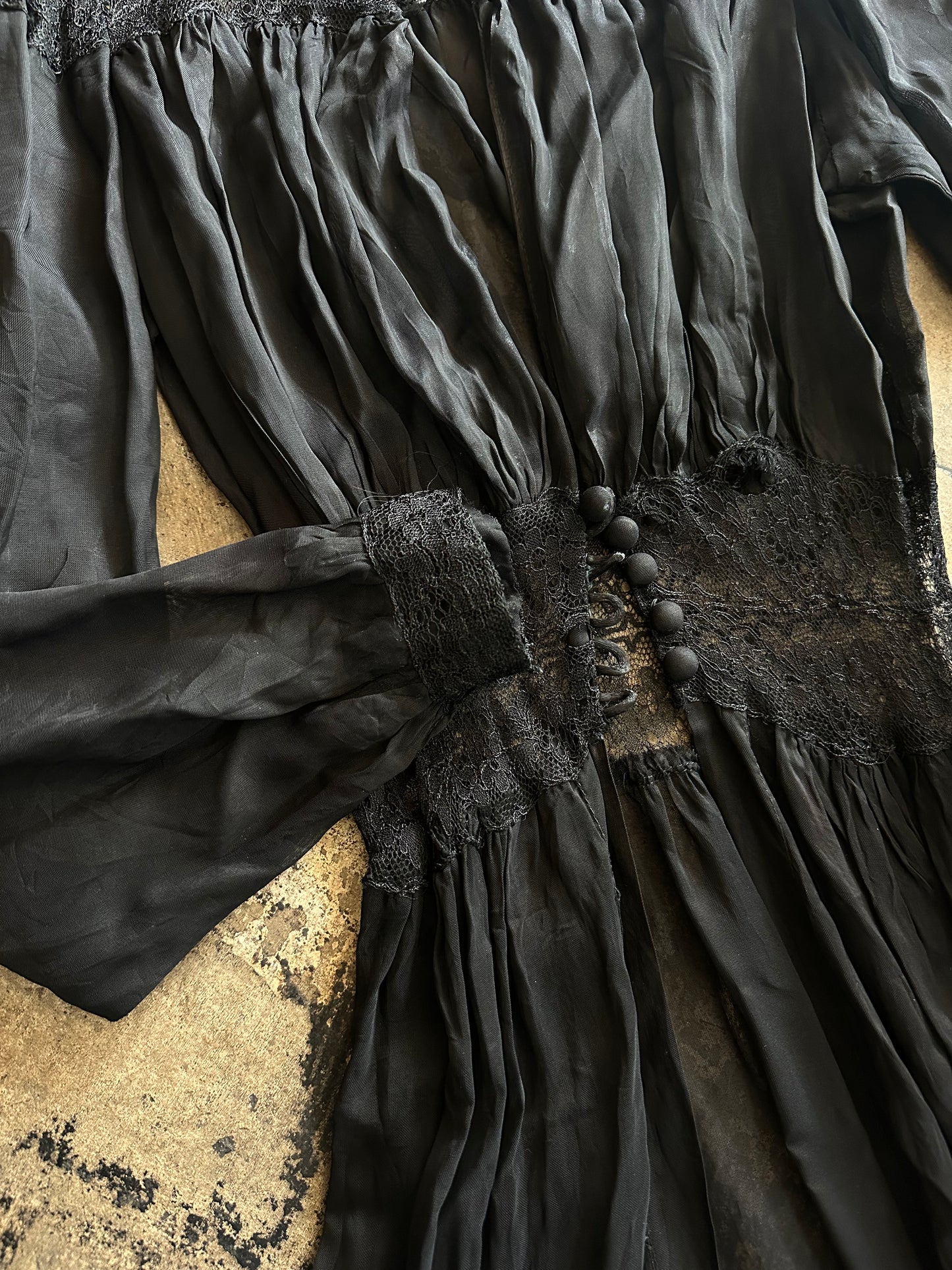 Black Lace Trim Nightie Cover