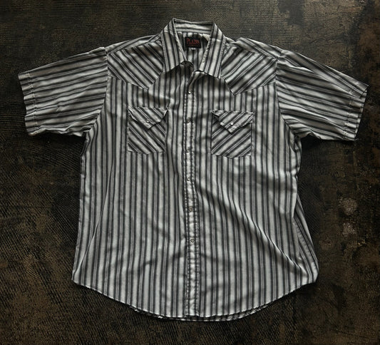 White Striped Plains Short Sleeve Pearl Snap