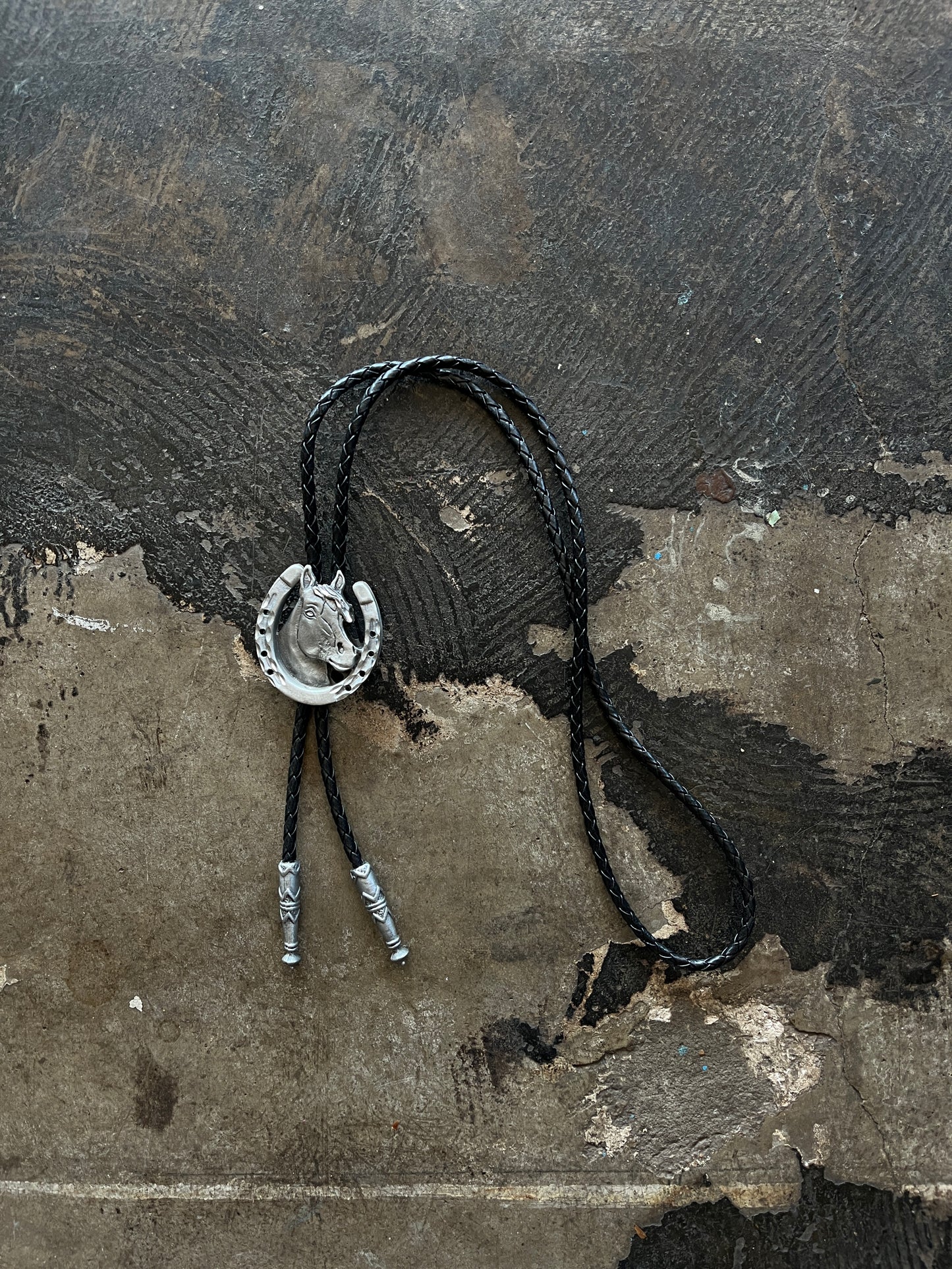 Silver Horse + Horseshoe Bolo