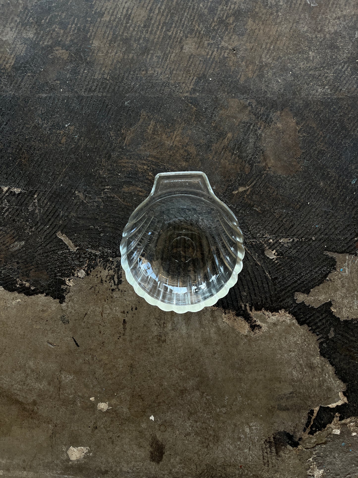 Pyrex Sea Shell Glass Dish