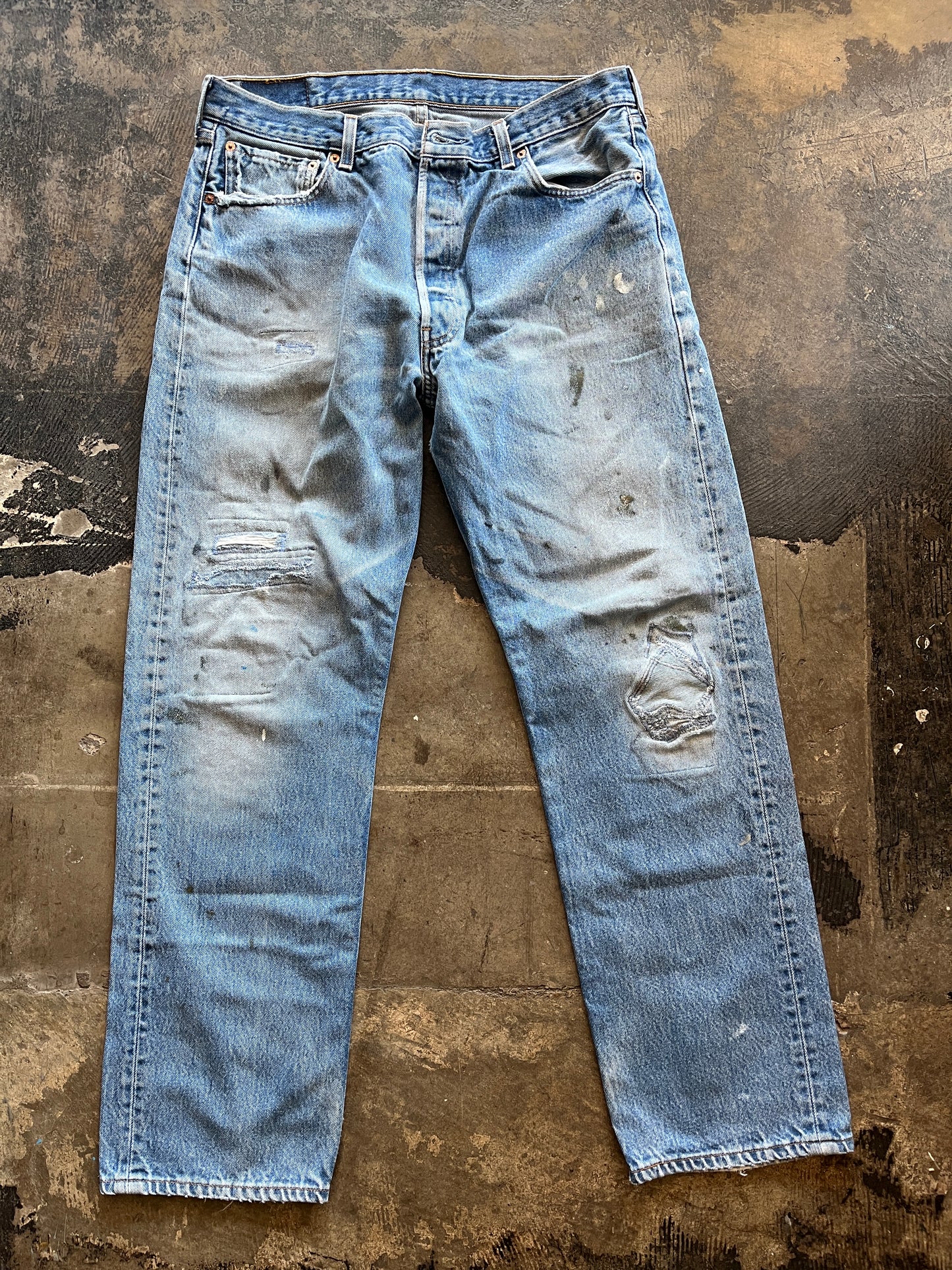 Distressed Levi 501 Jeans