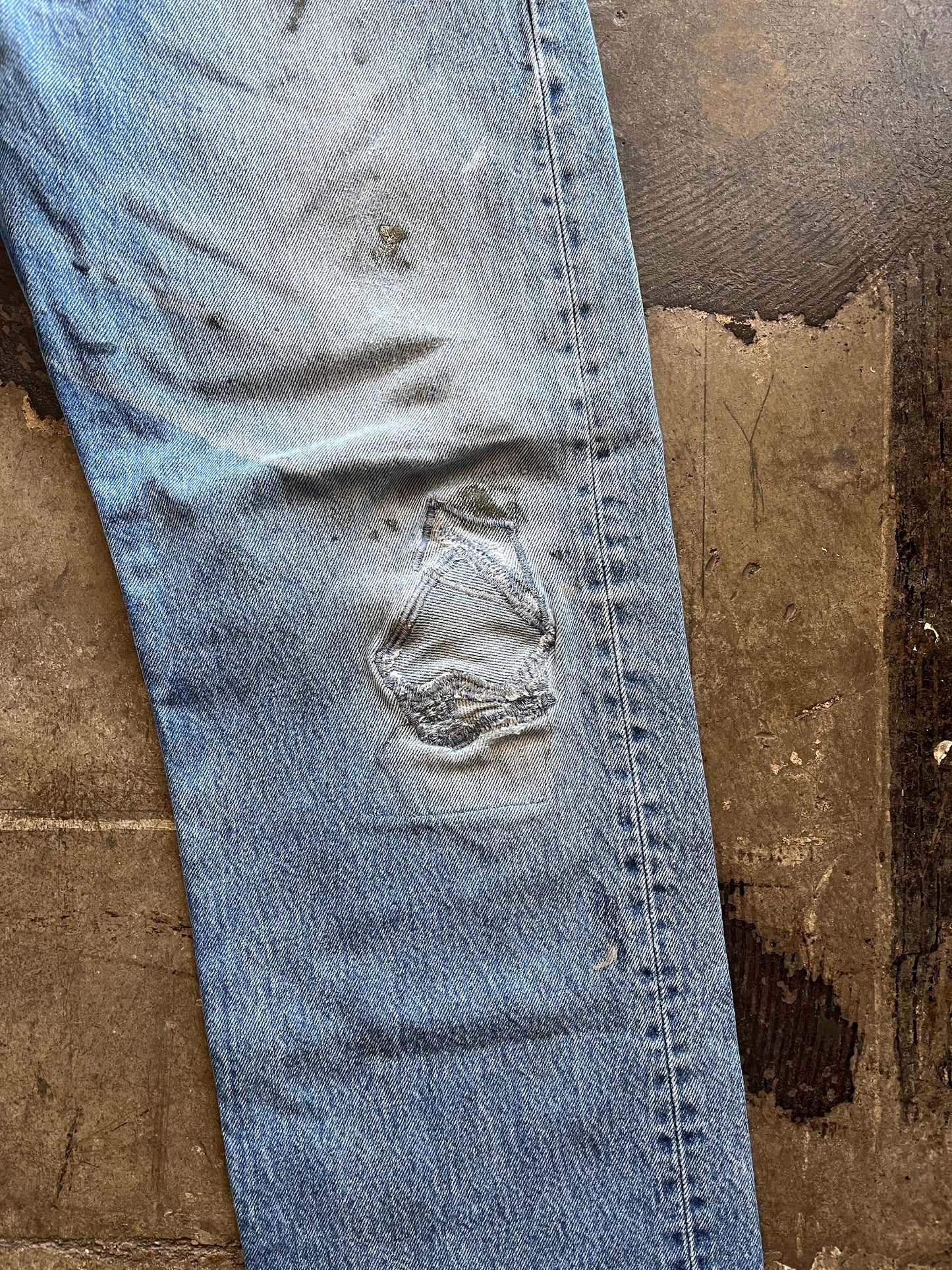Distressed Levi 501 Jeans